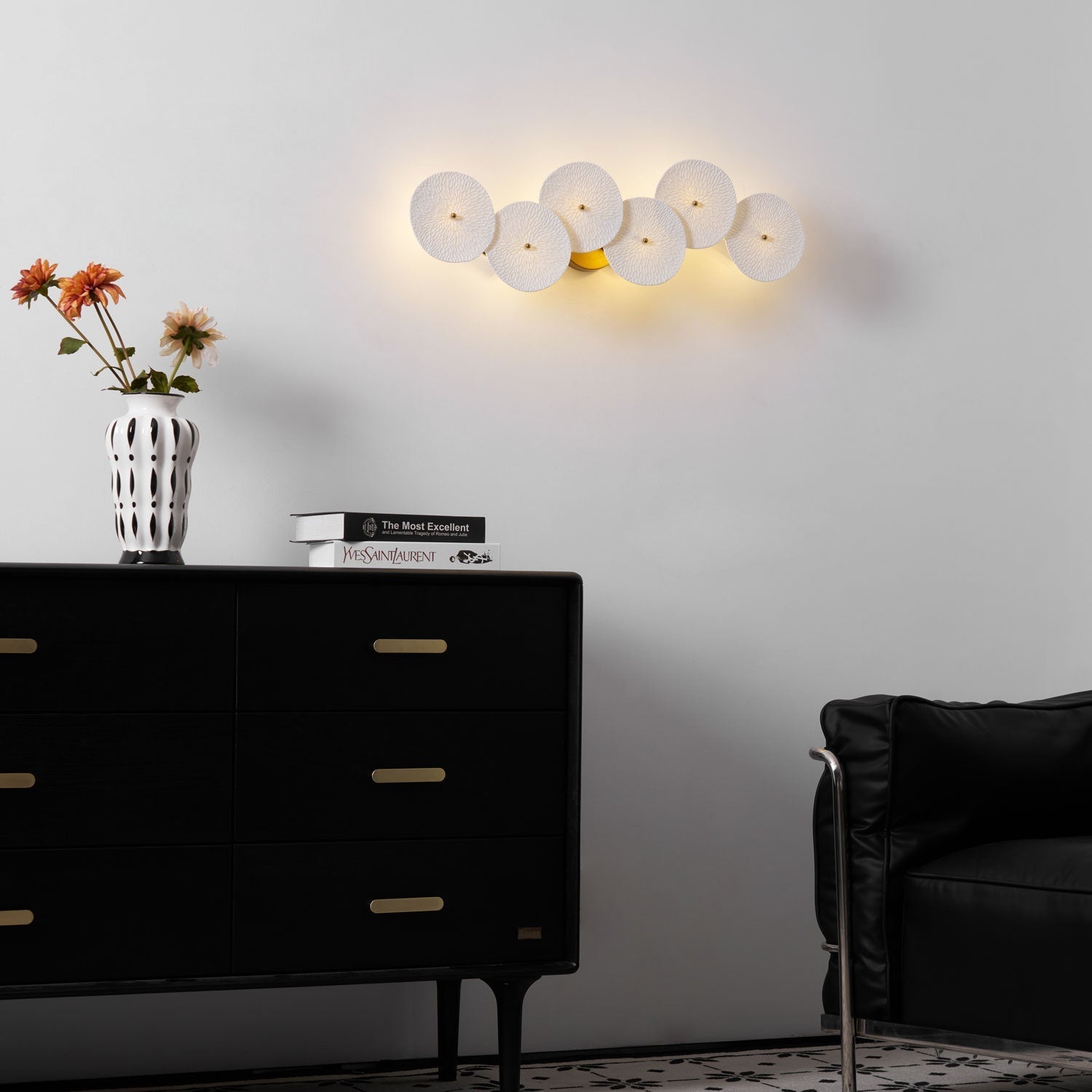 Jesse Elegance Nordic Art Petal Wall Lamp - Letslighting