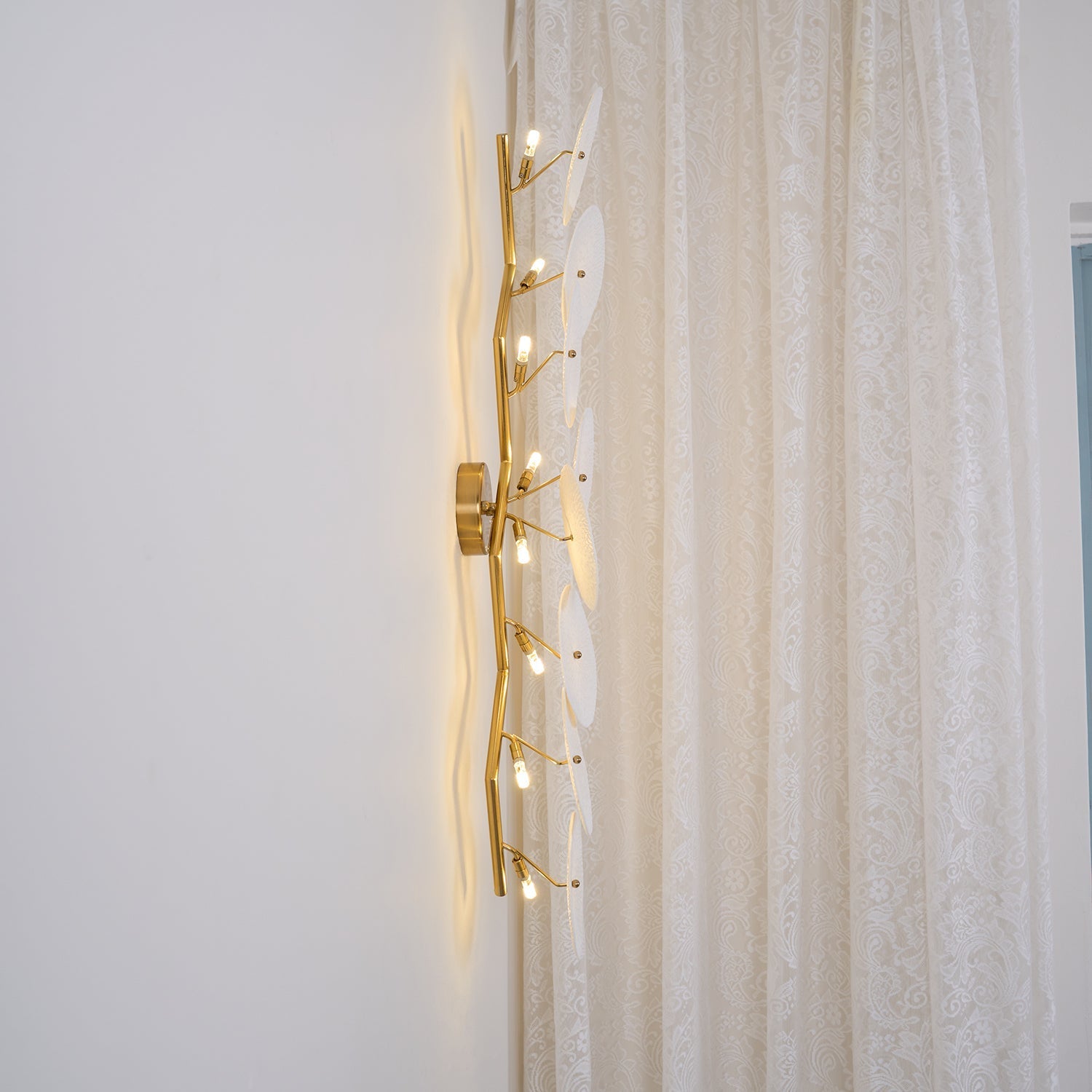 Olivia Lotus Petal Wall Lamp