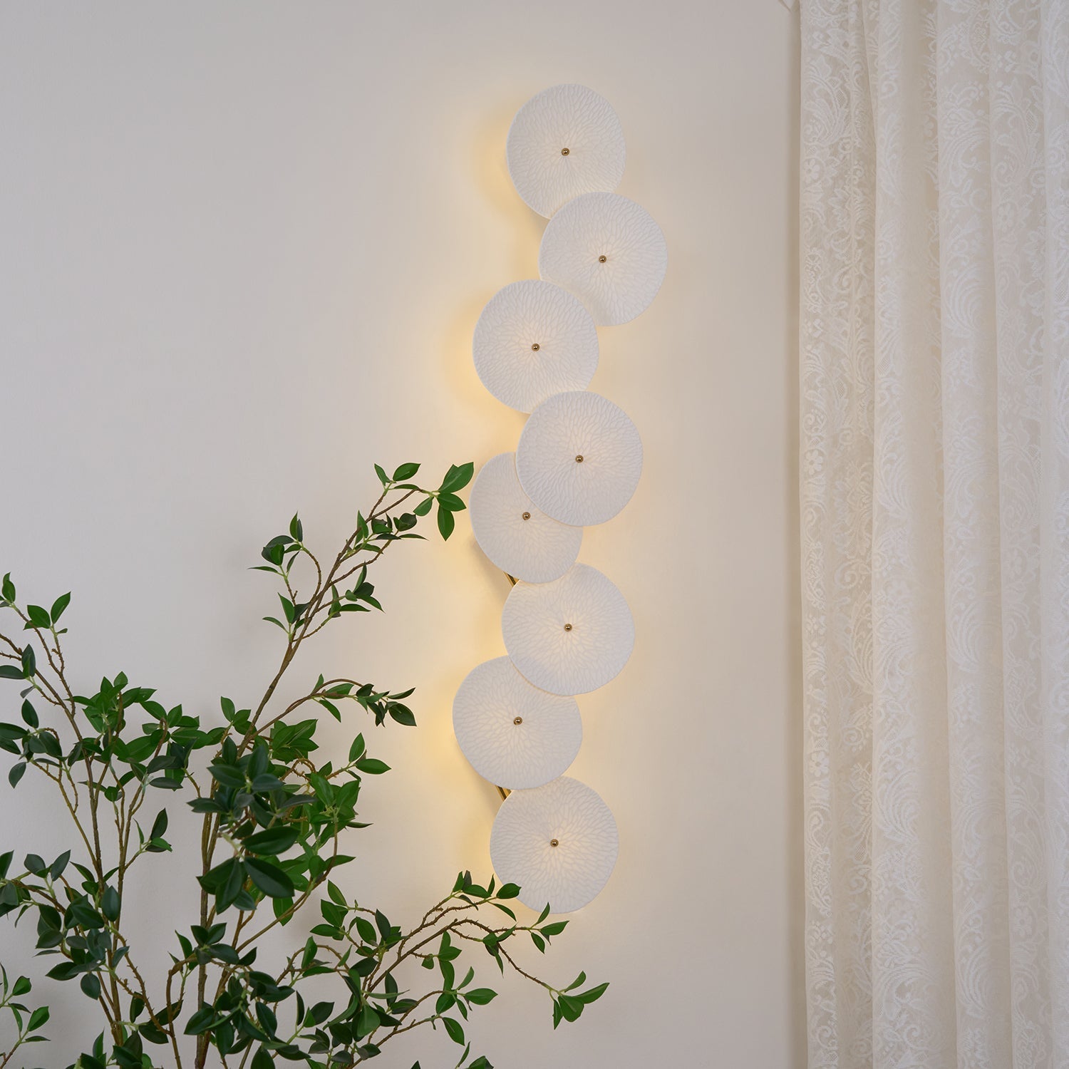 Olivia Lotus Petal Wall Lamp