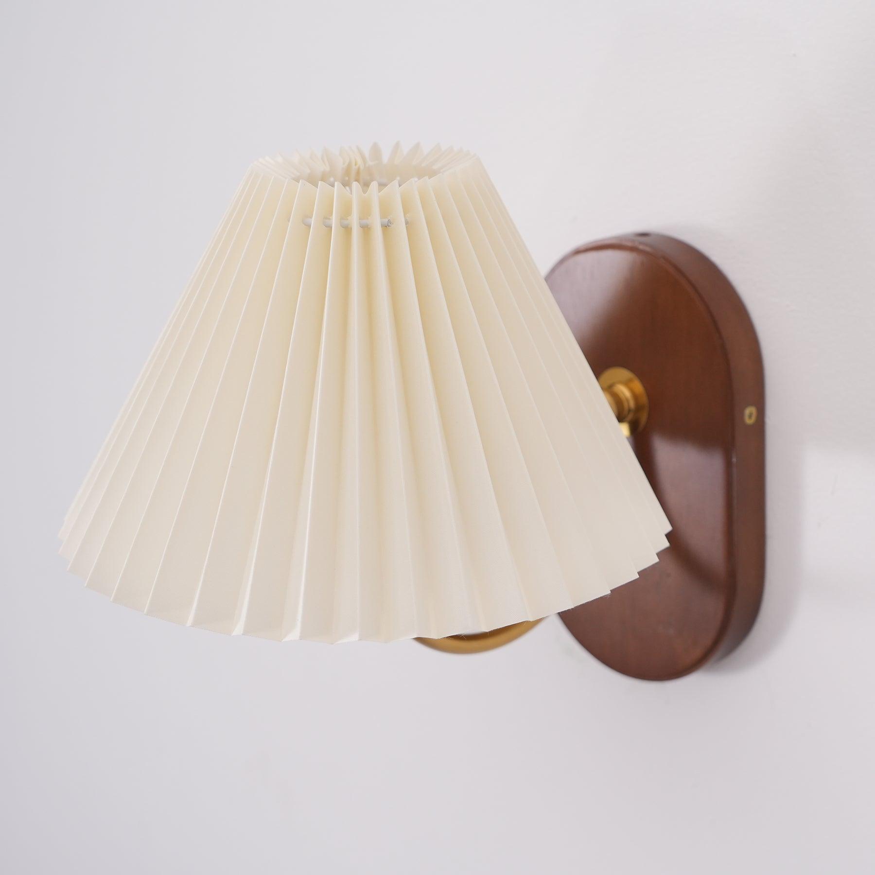 Solenne Vintage Pleated Shade Wall Lamp - Letslighting