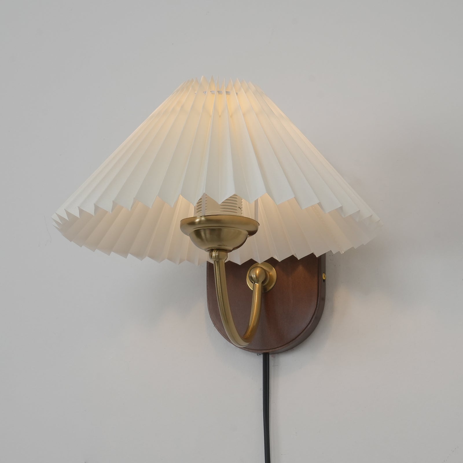 Auburn Plug In Wall Lamp - Letslighting