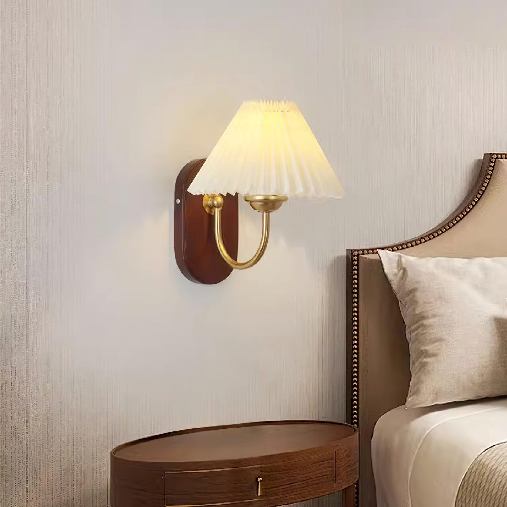 Solenne Vintage Pleated Shade Wall Lamp - Letslighting