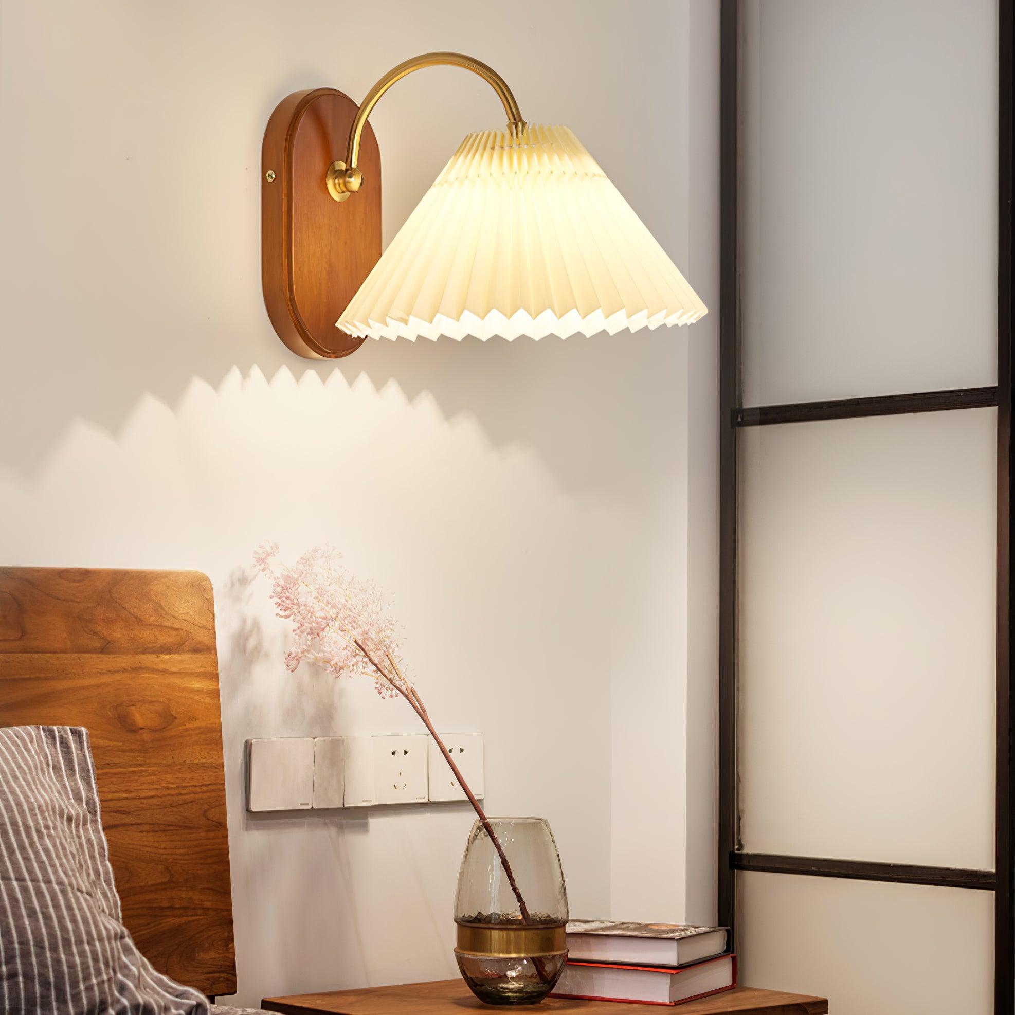 Solenne Vintage Pleated Shade Wall Lamp - Letslighting