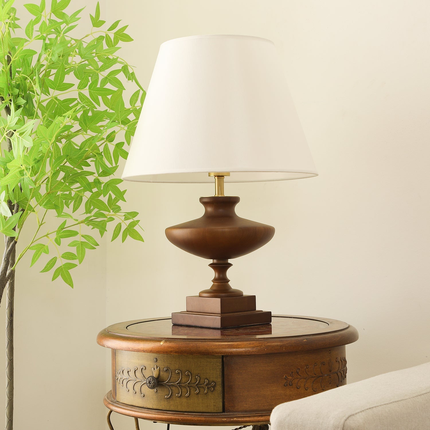 Liorat Wood & Fabric Table Lamp - Letslighting