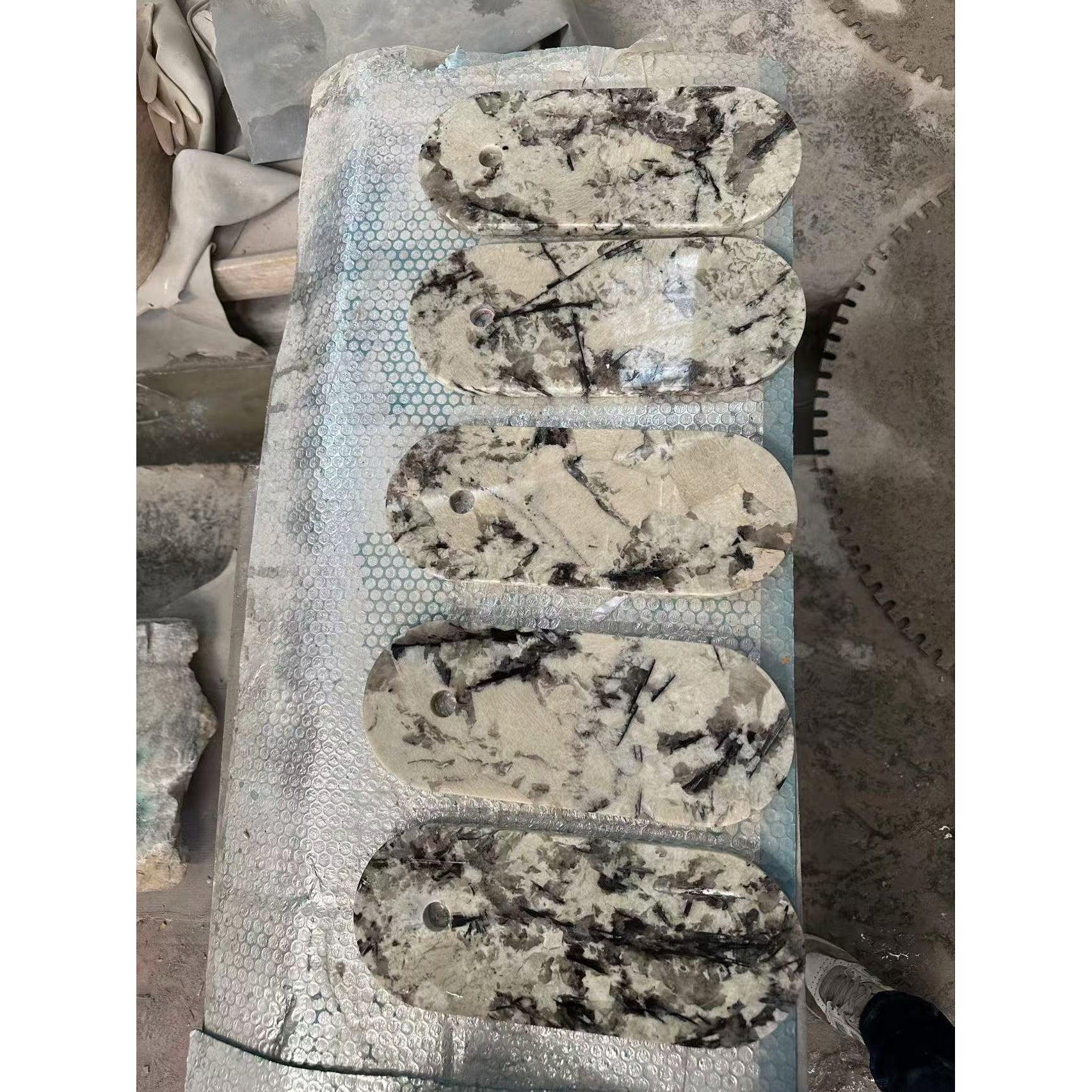 Avi Oval Wall Lamp Marble - Letslighting