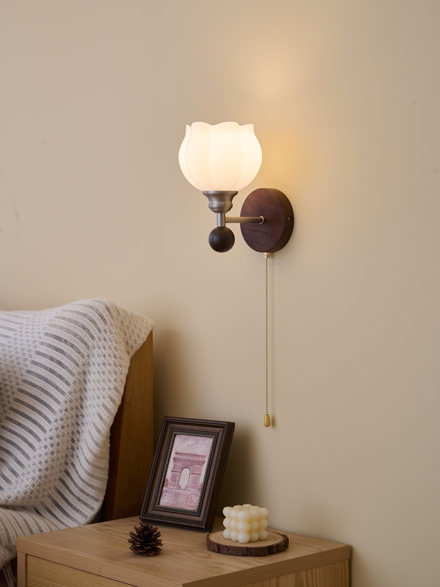 Lucille Elegance Classic Art Glass Wood Wall Lamp - Letslighting