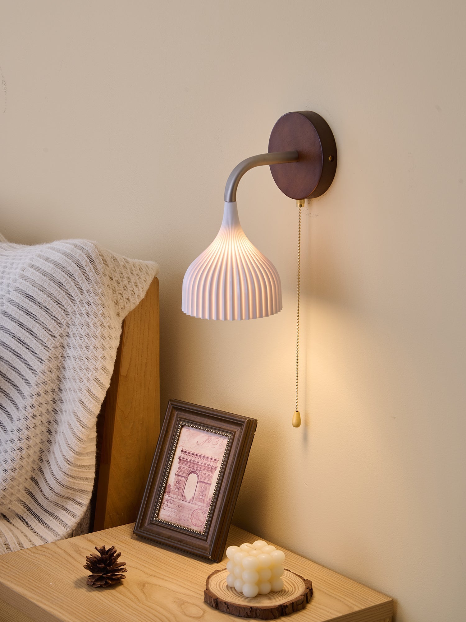 Cimararae Elegance Classic Wood Wall Lamp - Letslighting