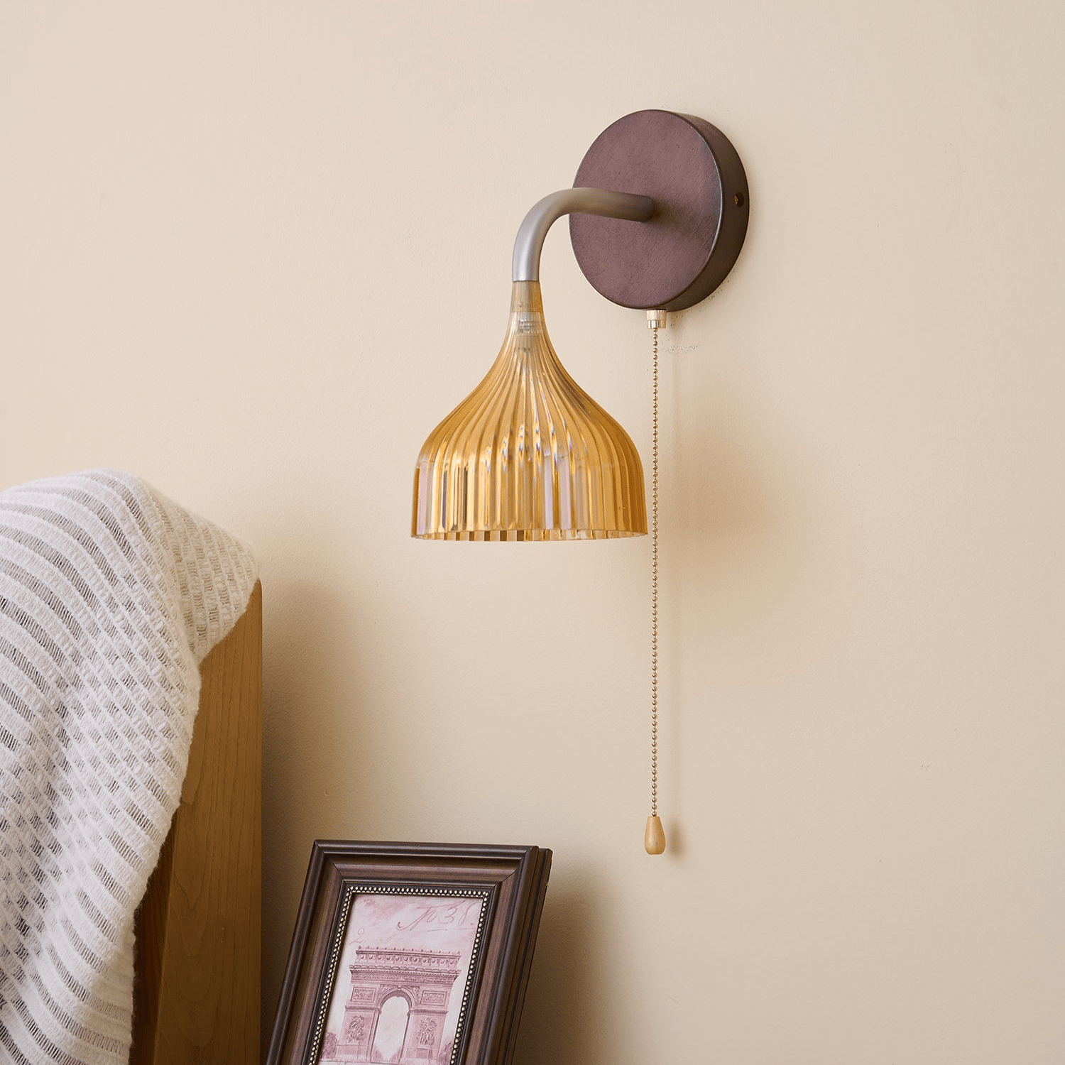 Cimararae Elegance Classic Wood Wall Lamp - Letslighting