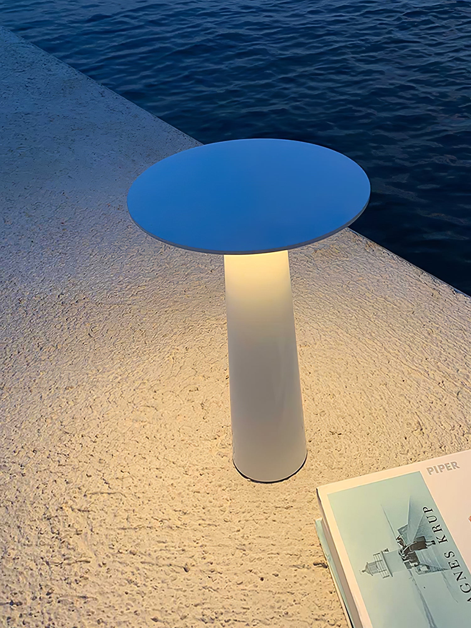 Luma Disk Outdoor Table Light - Letslighting