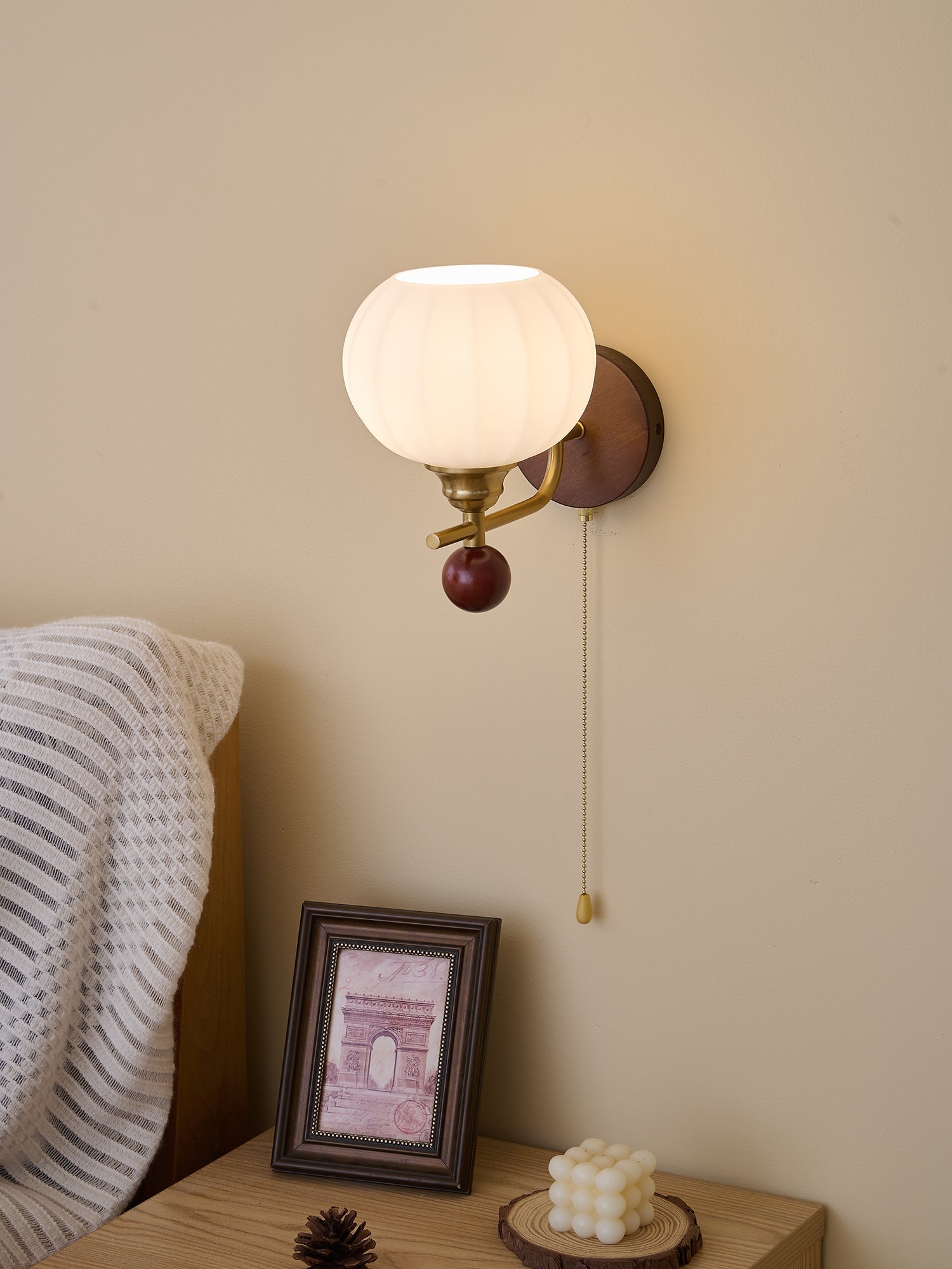 Bobble Premium Nordic Art Crest Glass Wood Wall Lamp - Letslighting