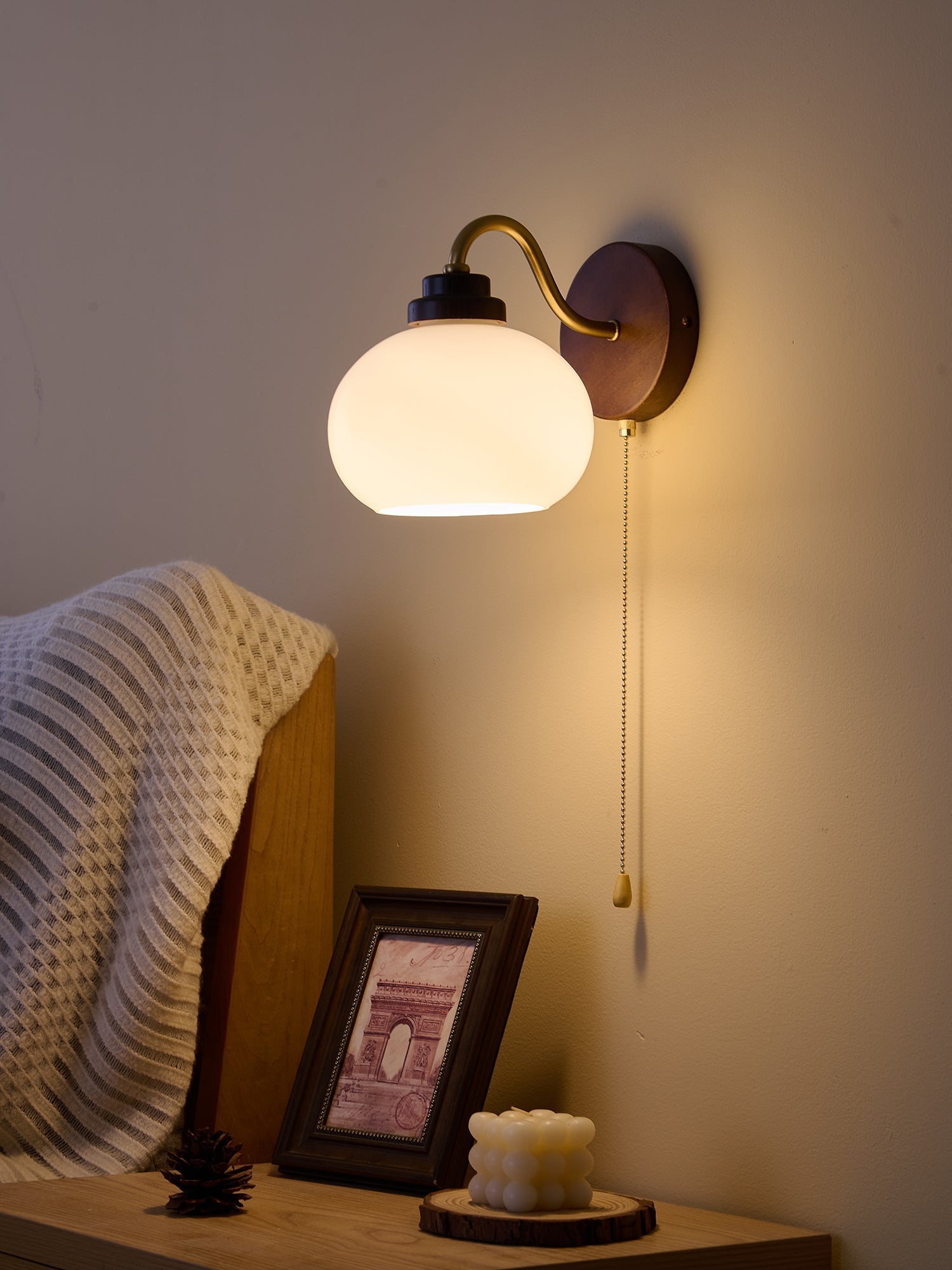Bobble Premium Nordic Art Crest Glass Wood Wall Lamp - Letslighting