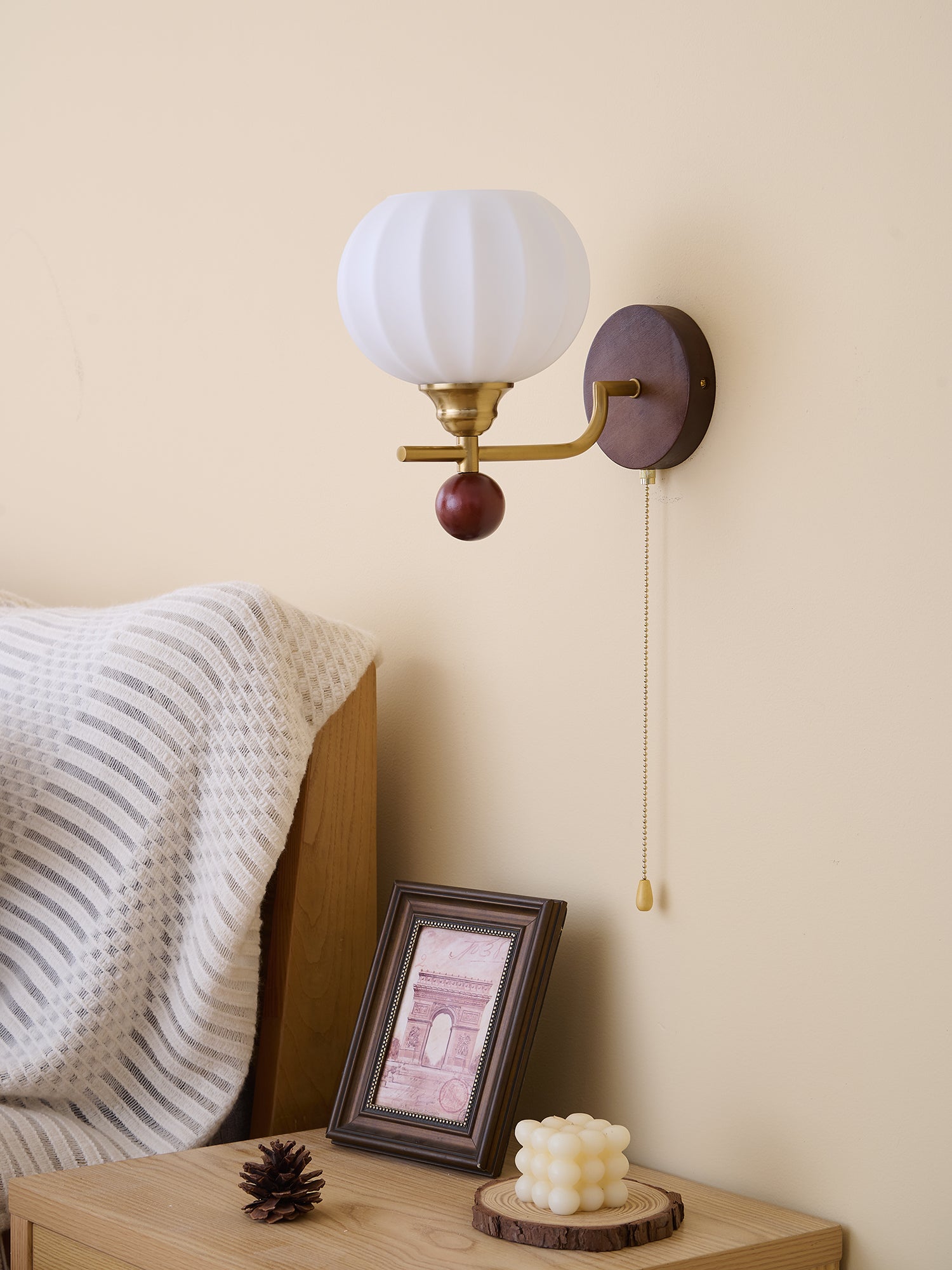 Bobble Premium Nordic Art Crest Glass Wood Wall Lamp - Letslighting
