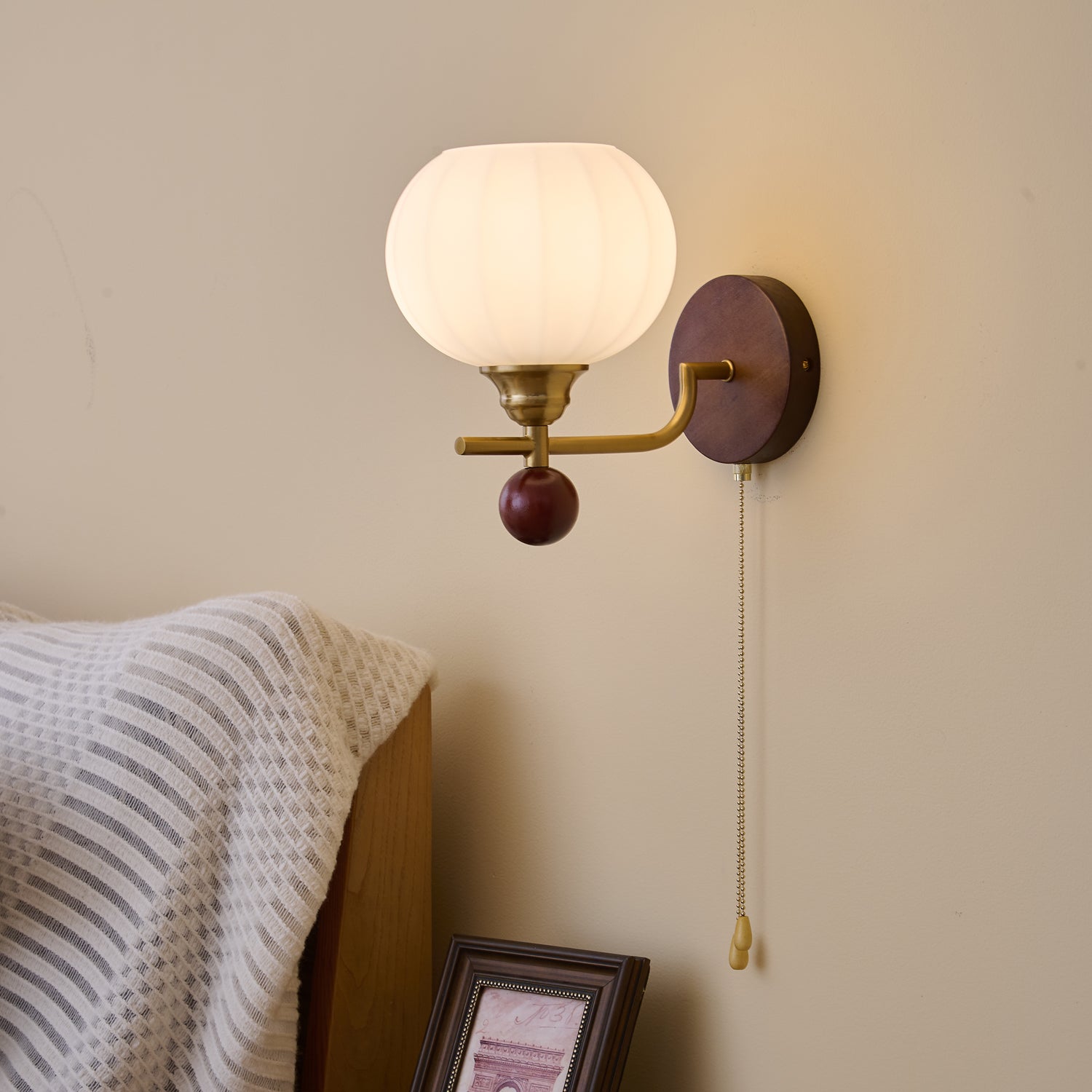 Bobble Premium Nordic Art Crest Glass Wood Wall Lamp - Letslighting