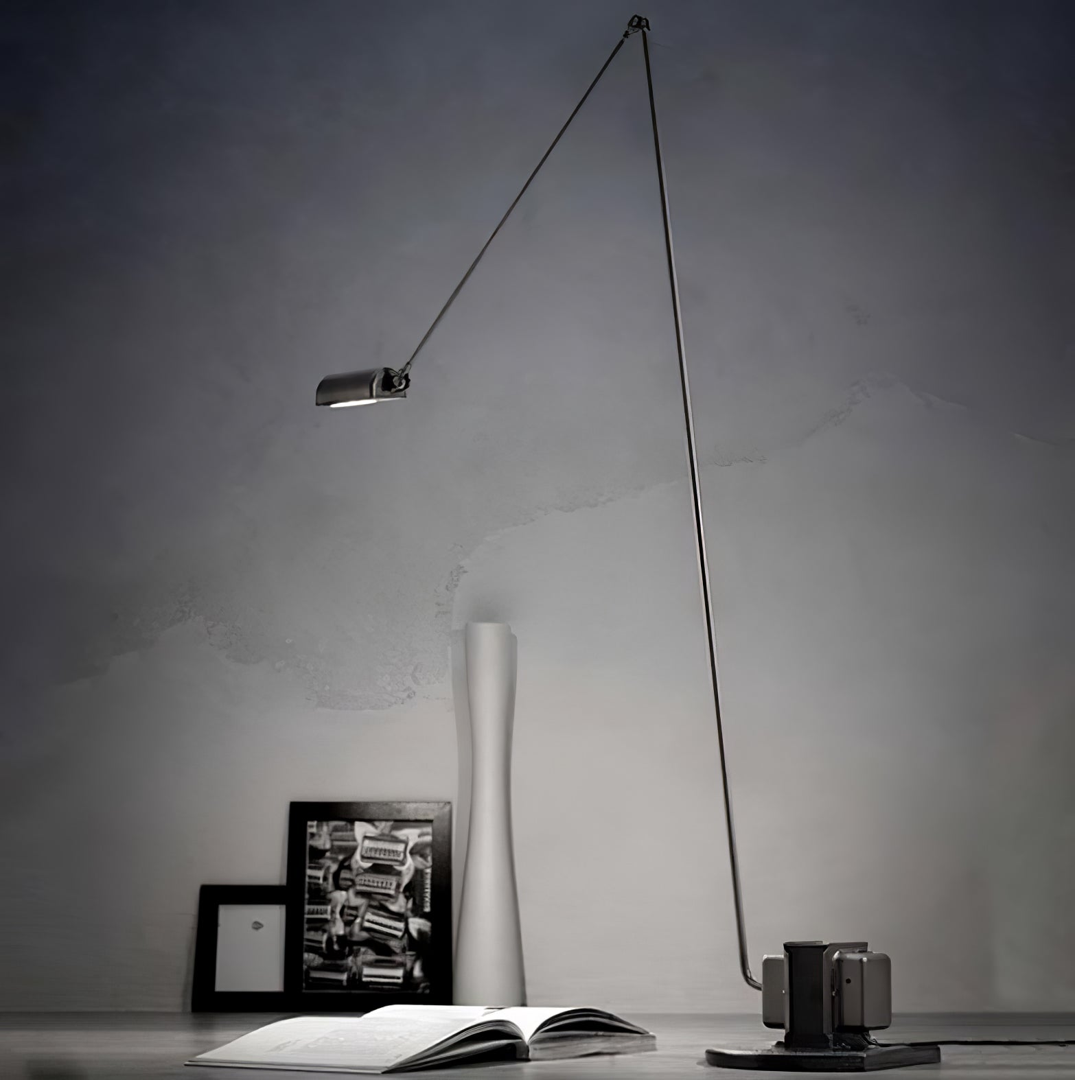 Elliot Minimalist Table Lamp - Letslighting