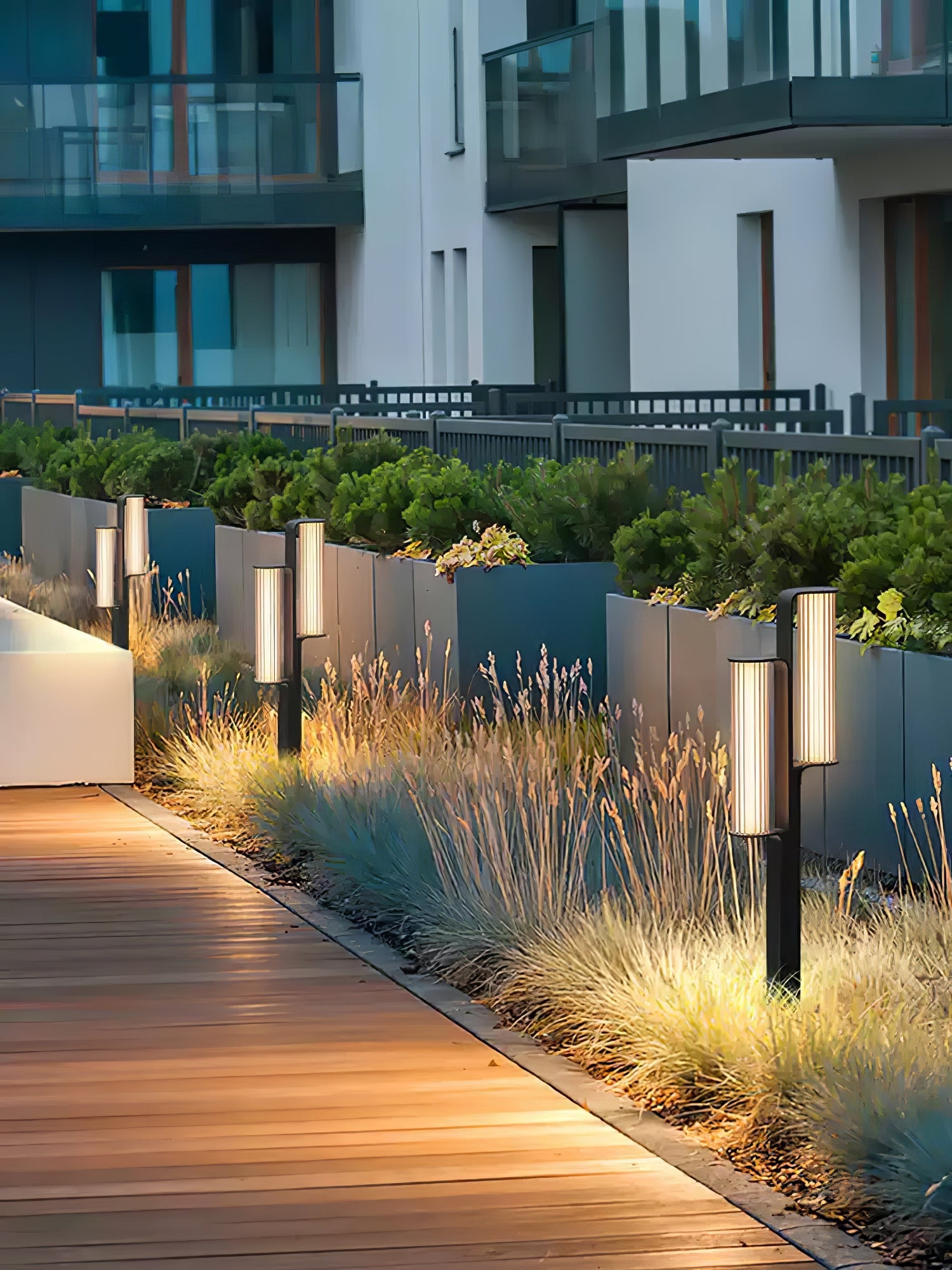 Lumo Arc Duo Outdoor Lamp - Letslighting