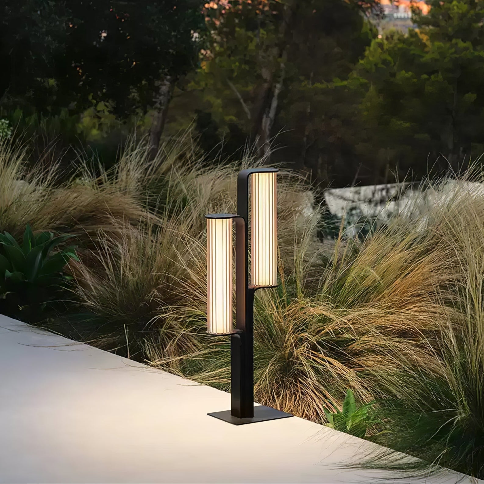 Lumo Arc Duo Outdoor Lamp - Letslighting