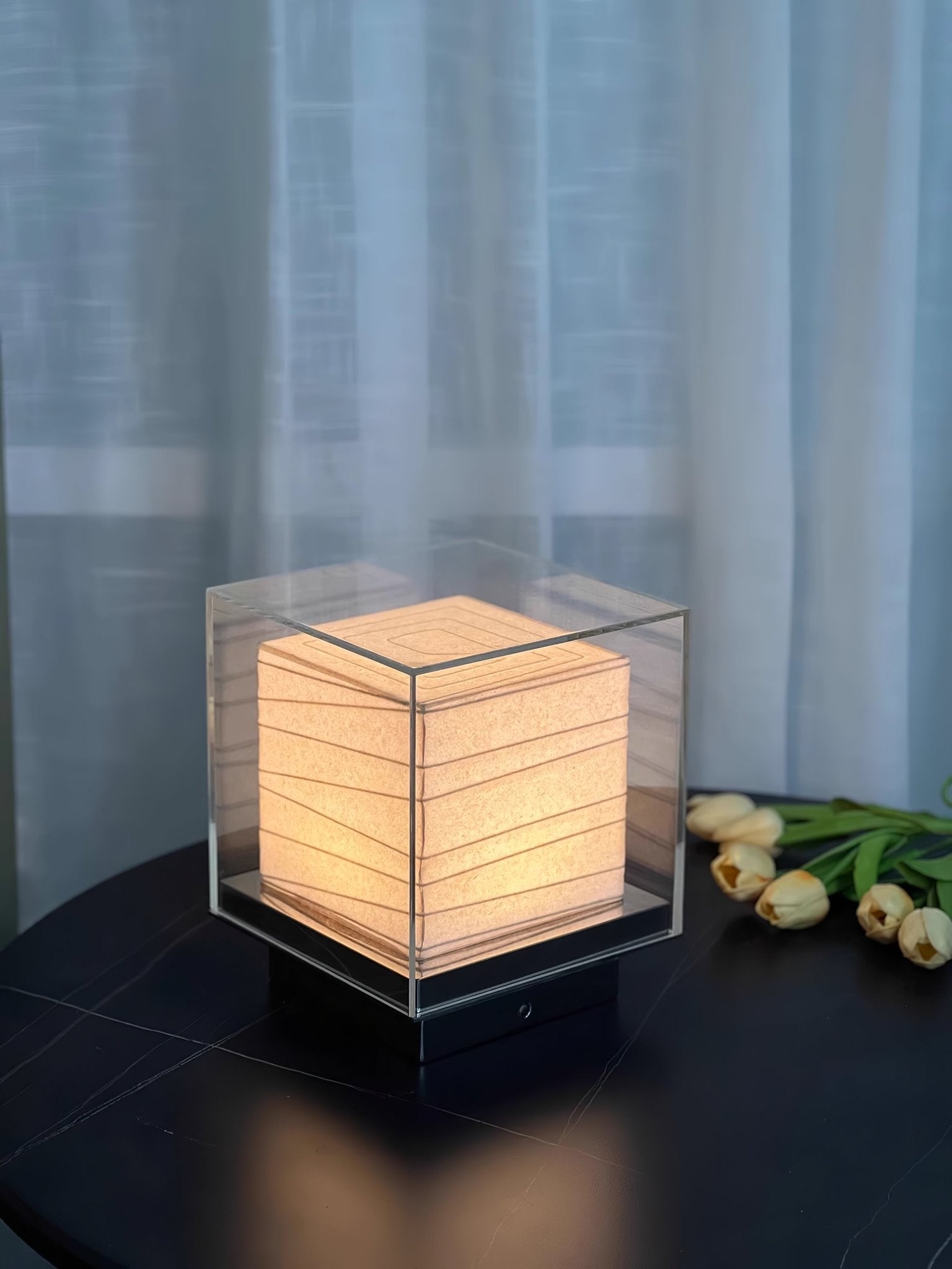Lumo Cube Table Lamp - Letslighting