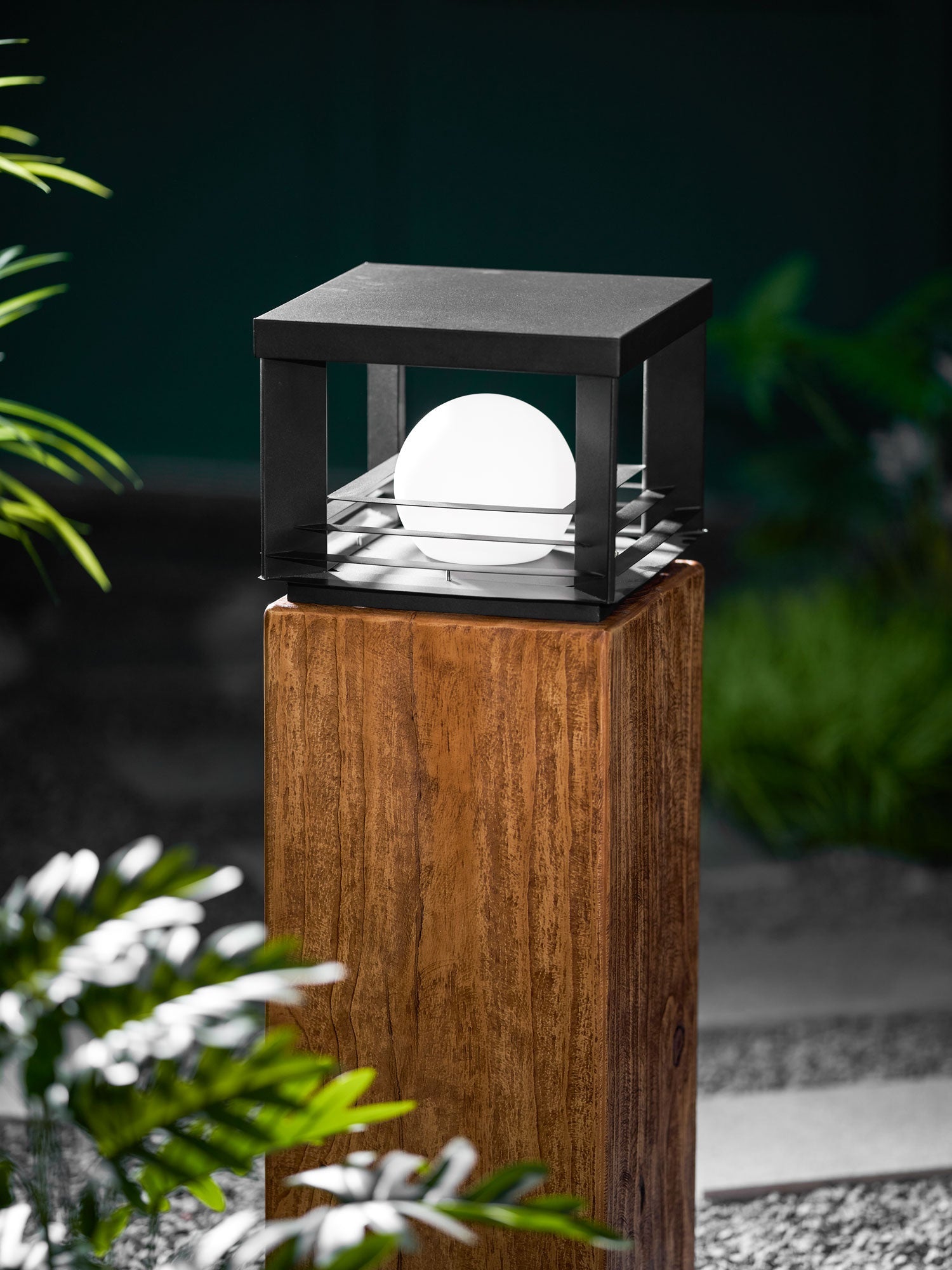 Lunar Crate Outdoor Lamp - Letslighting