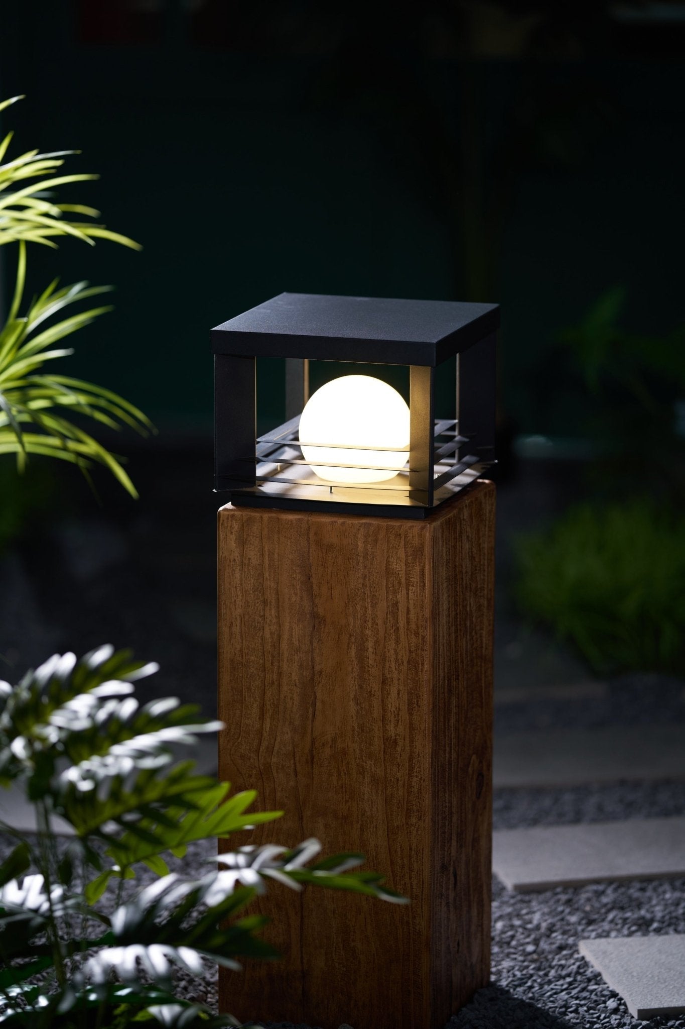 Lunar Crate Outdoor Lamp - Letslighting