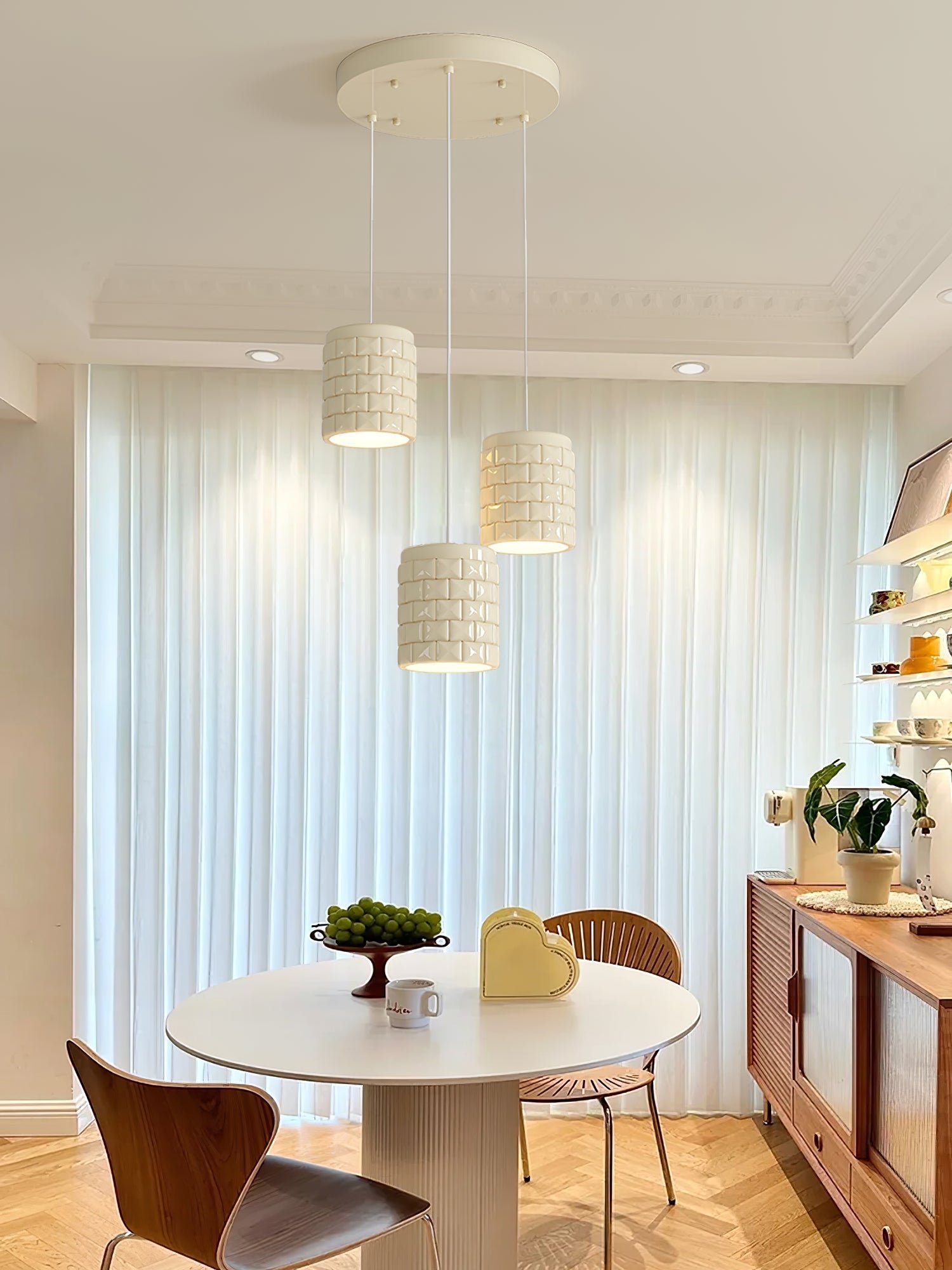 Vadoror Modern Minimalist Girl Resin Pendant Lamp - Letslighting
