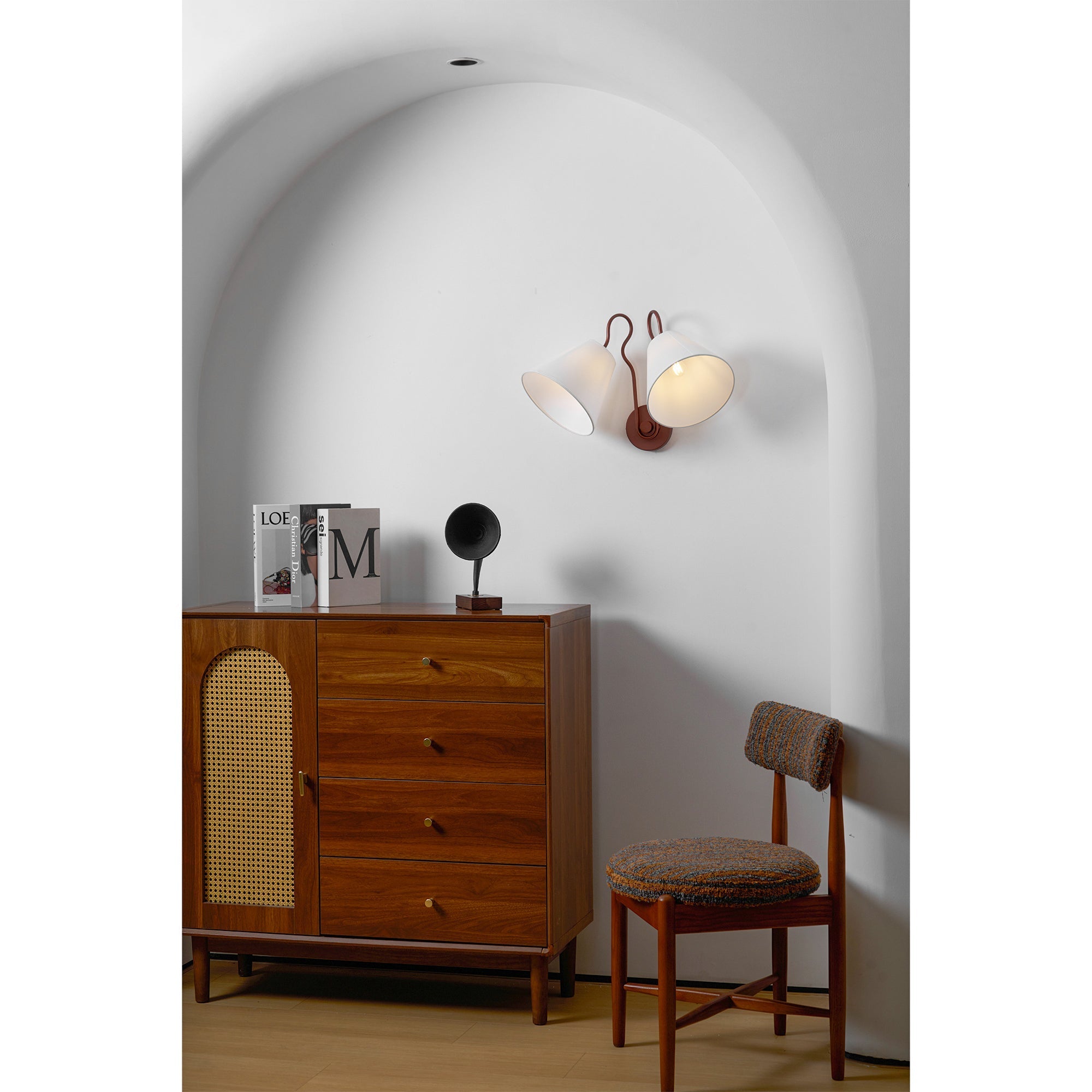 Elthayra Vintage Industrial Fabric Wall Lamp - Letslighting