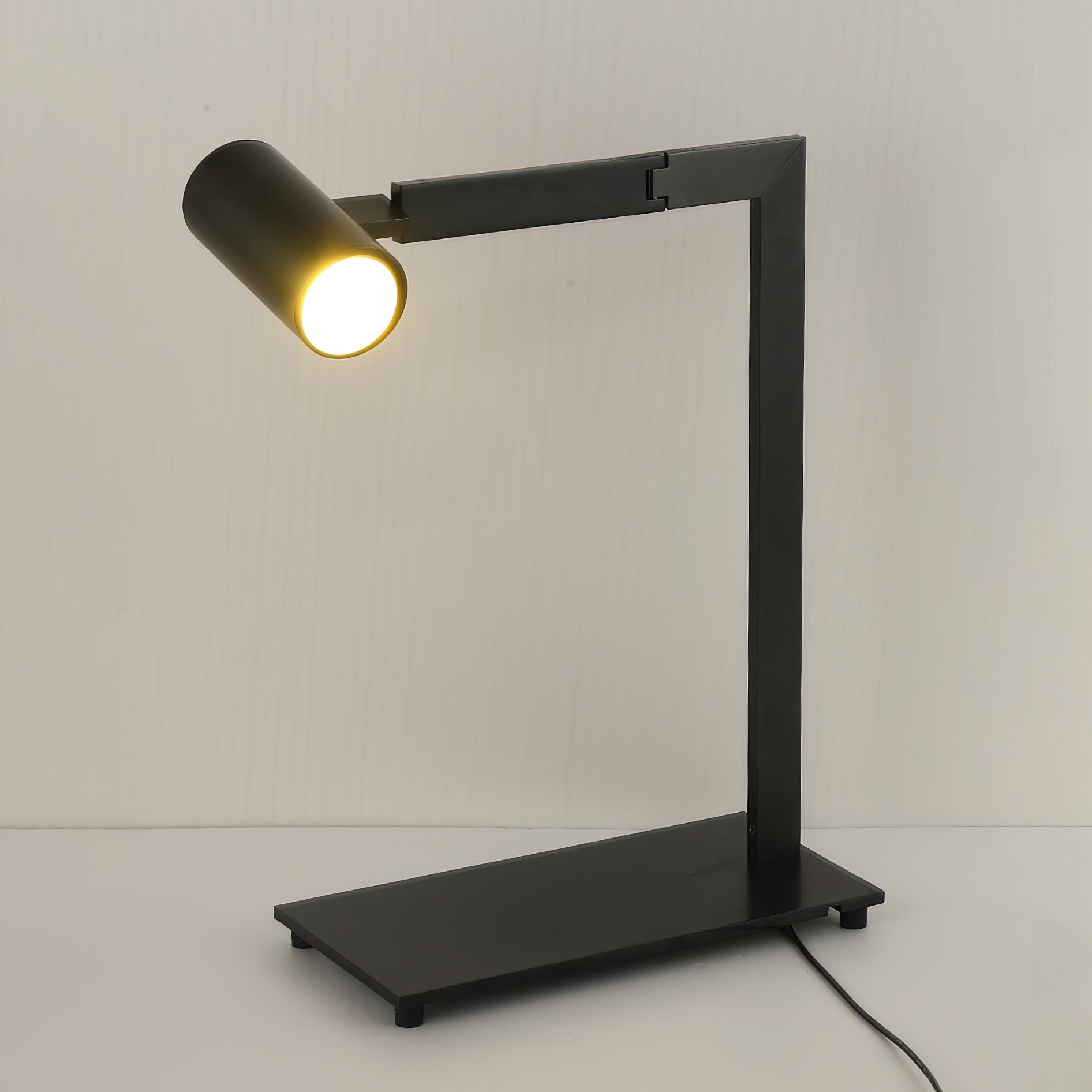 Emmeline Modern Table Lamp - Letslighting