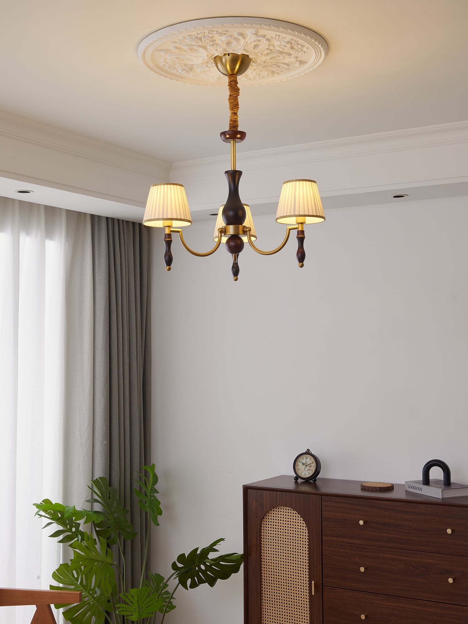 Lustra Chandelier Floral Shades and Walnut - Letslighting
