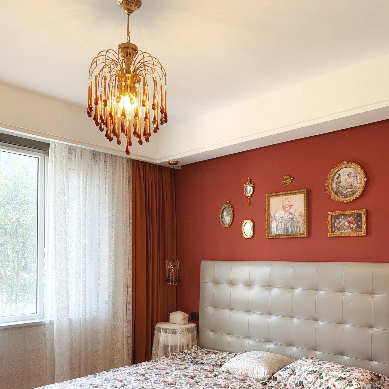 Lustra Chandelier Golden Arms and Crystal - Letslighting