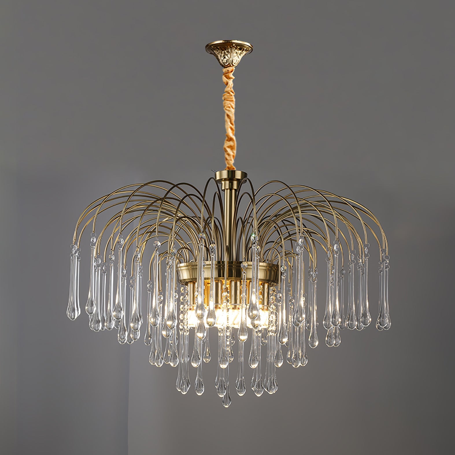 Lustra Chandelier Golden Arms and Crystal - Letslighting