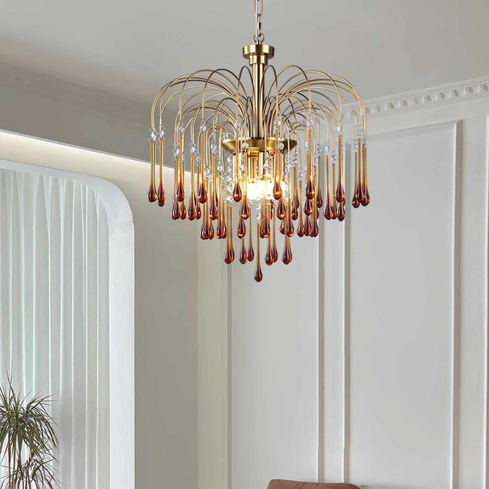 Lustra Chandelier Golden Arms and Crystal - Letslighting