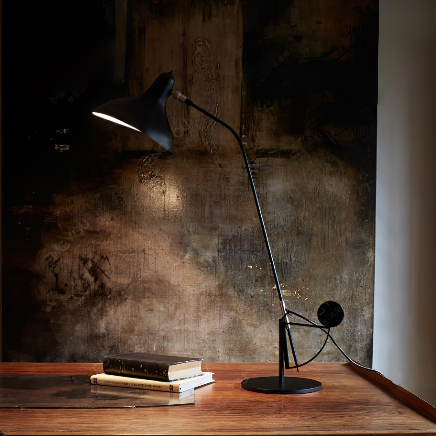 Sfera Industrial Table Lamp - Letslighting