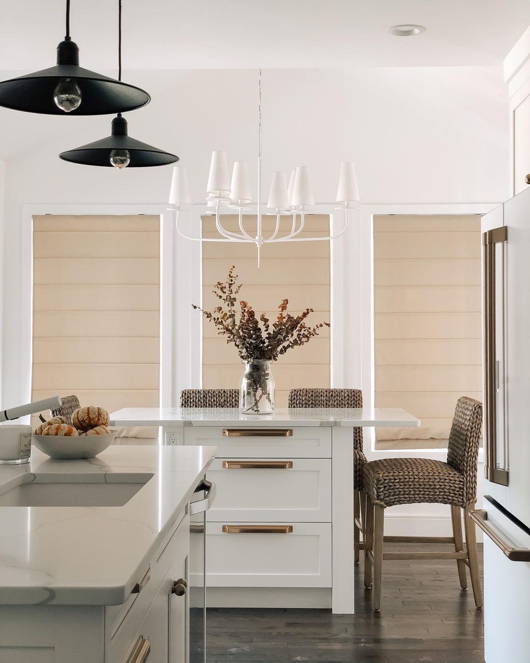 Curaeara Vintage Industrial Brass Fabric Chandelier - Letslighting