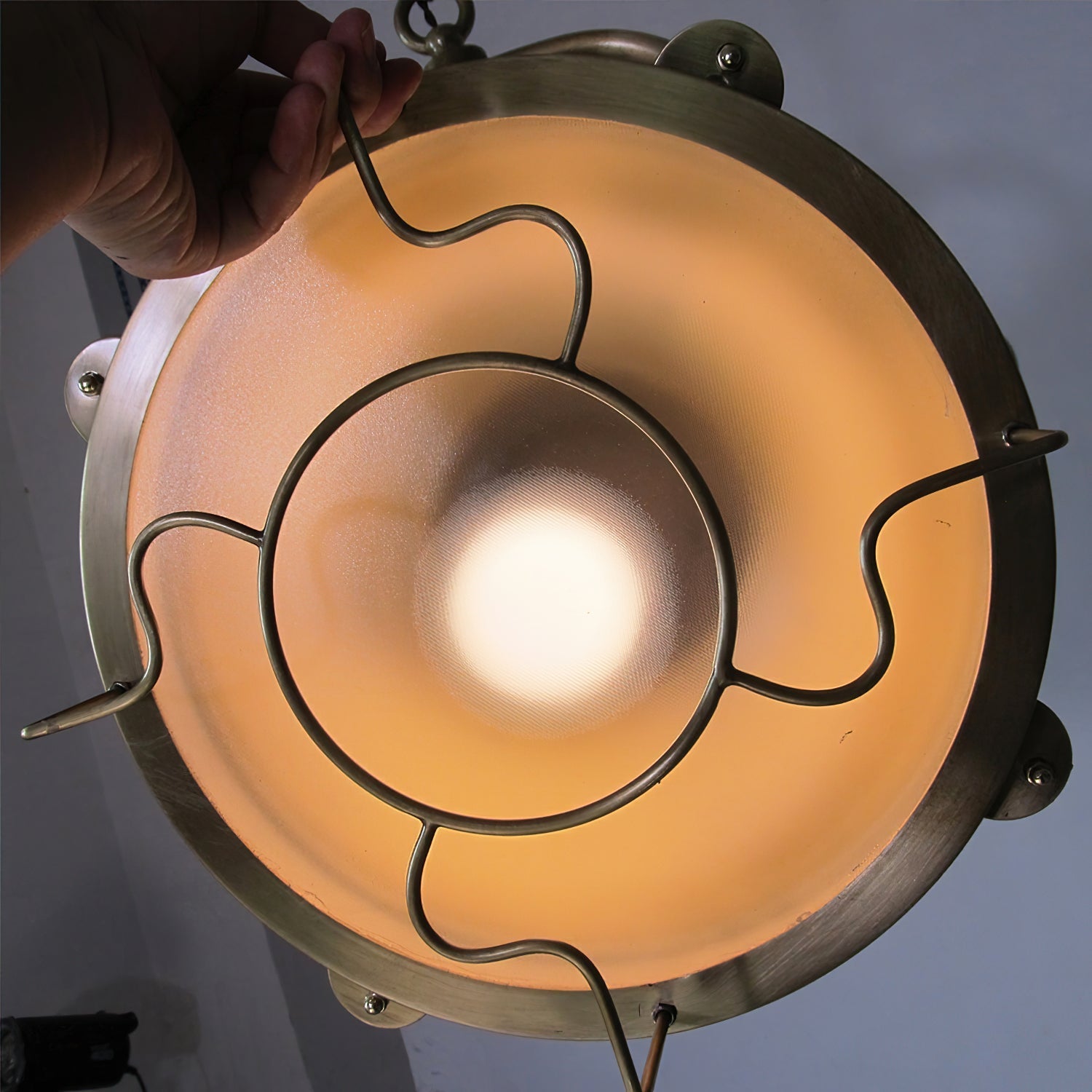 Evelor Vintage Industrial Pendant Light - Letslighting