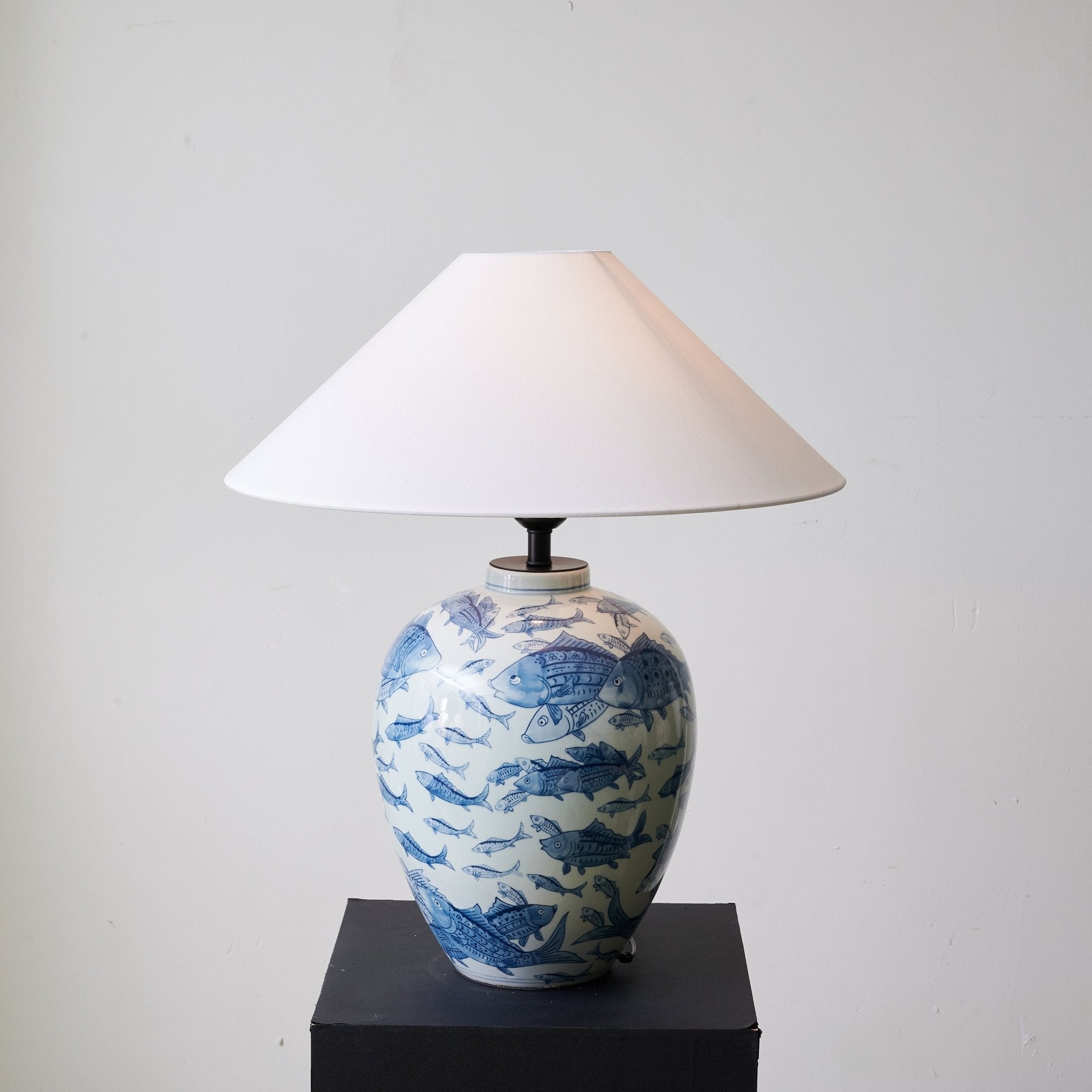 Orlyss Fabric Traditional Table Lamp - Letslighting