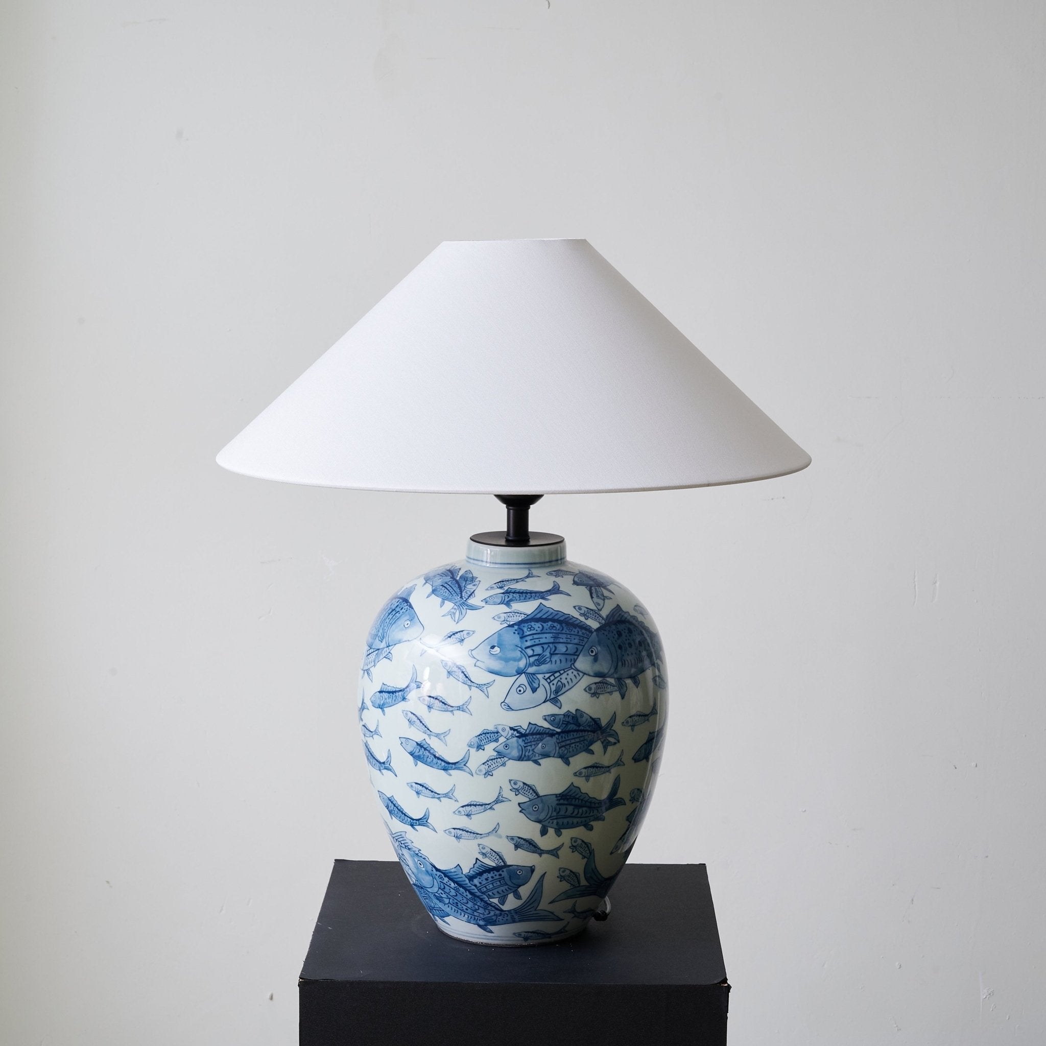 Orlyss Fabric Traditional Table Lamp - Letslighting