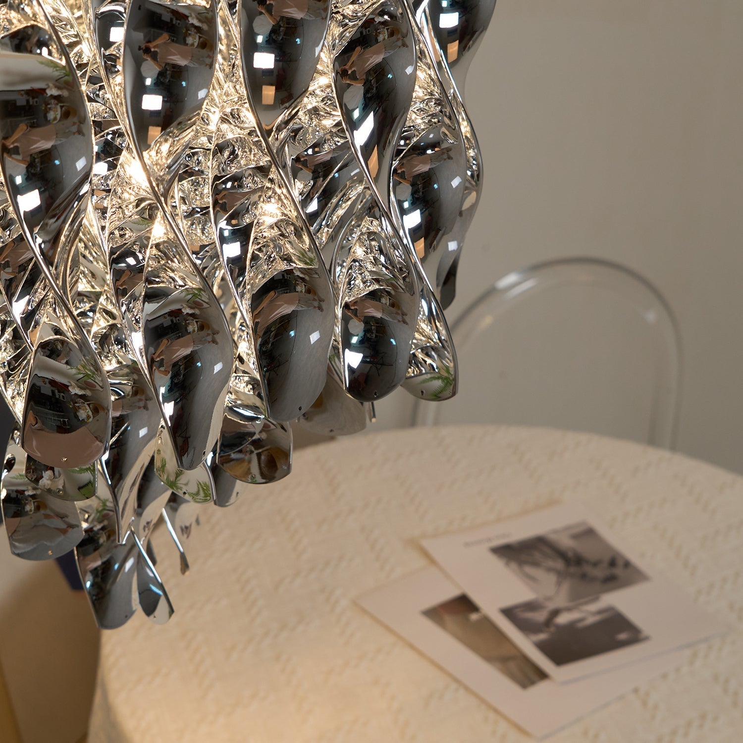 Isoran Luxe Acrylic Chandelier - Letslighting