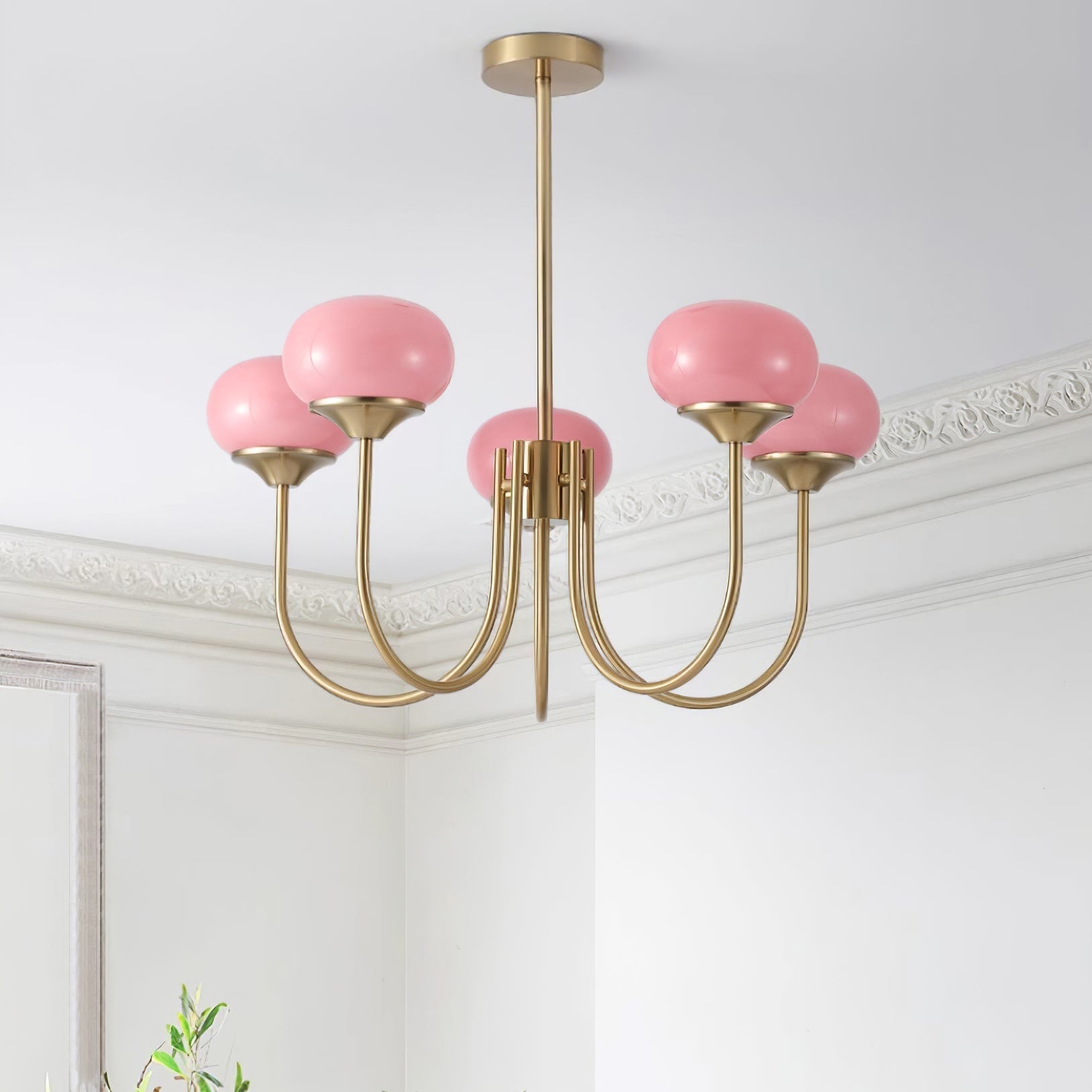 Lustra Chandelier Pink Glass Globe Gold - Letslighting