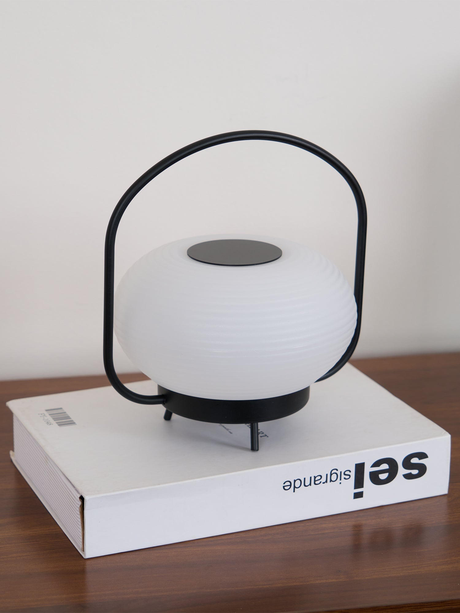 Andrea Minimalist Table Lamp - Letslighting