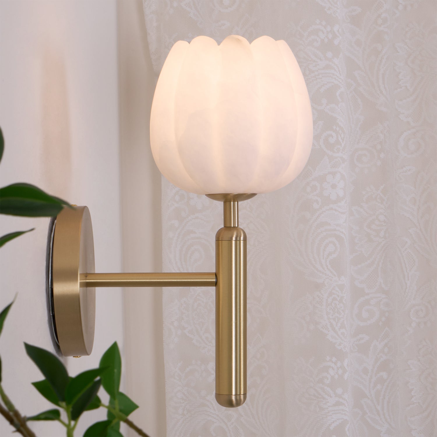 Valentina Alabaster Flowers Wall Lamp