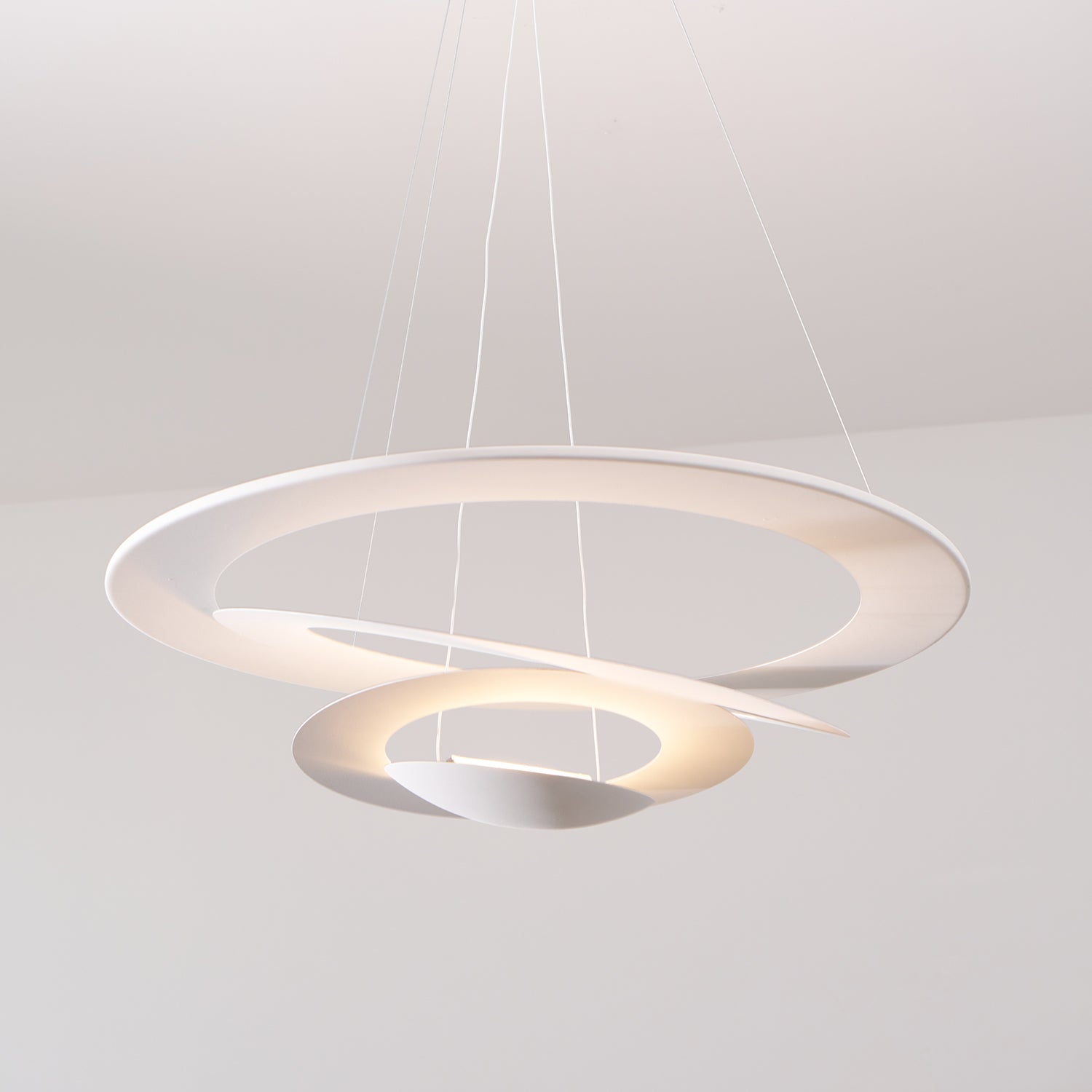 Kaia Modern Pendant Light