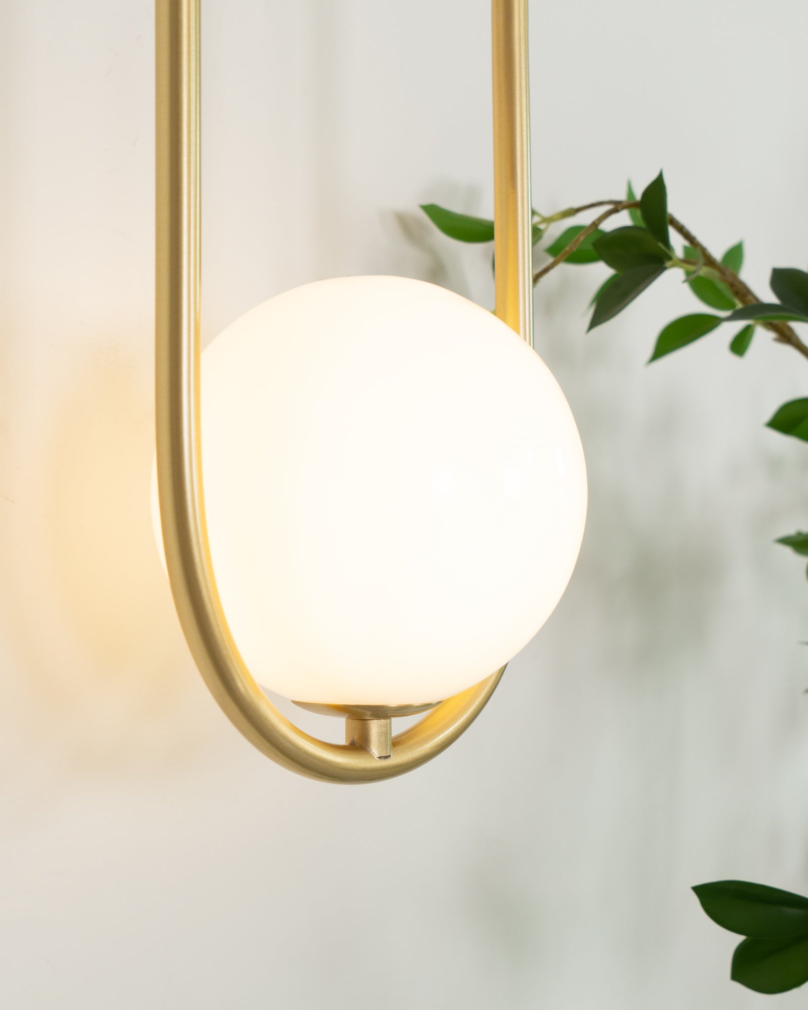 Radiain Brass Minimalist Wall Lamp - Letslighting