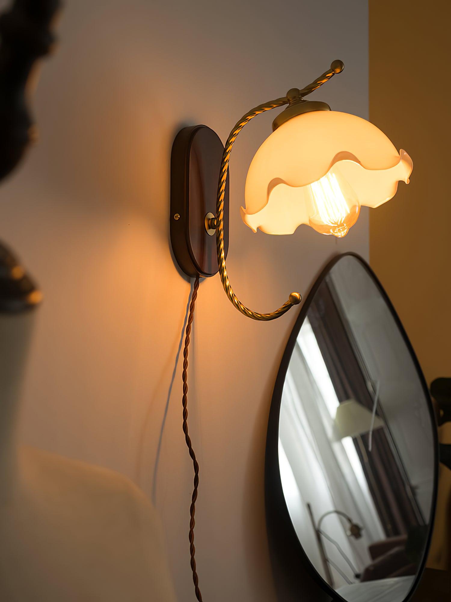 Olyss Wood Vintage Wall Lamp - Letslighting