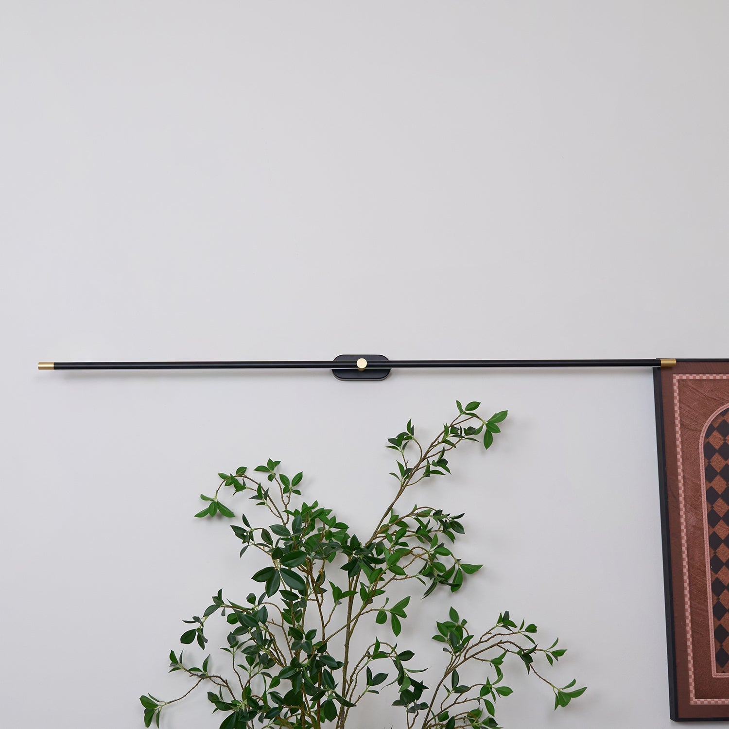 Arisha Minimalist Linear Rechargeable Wall Lamp