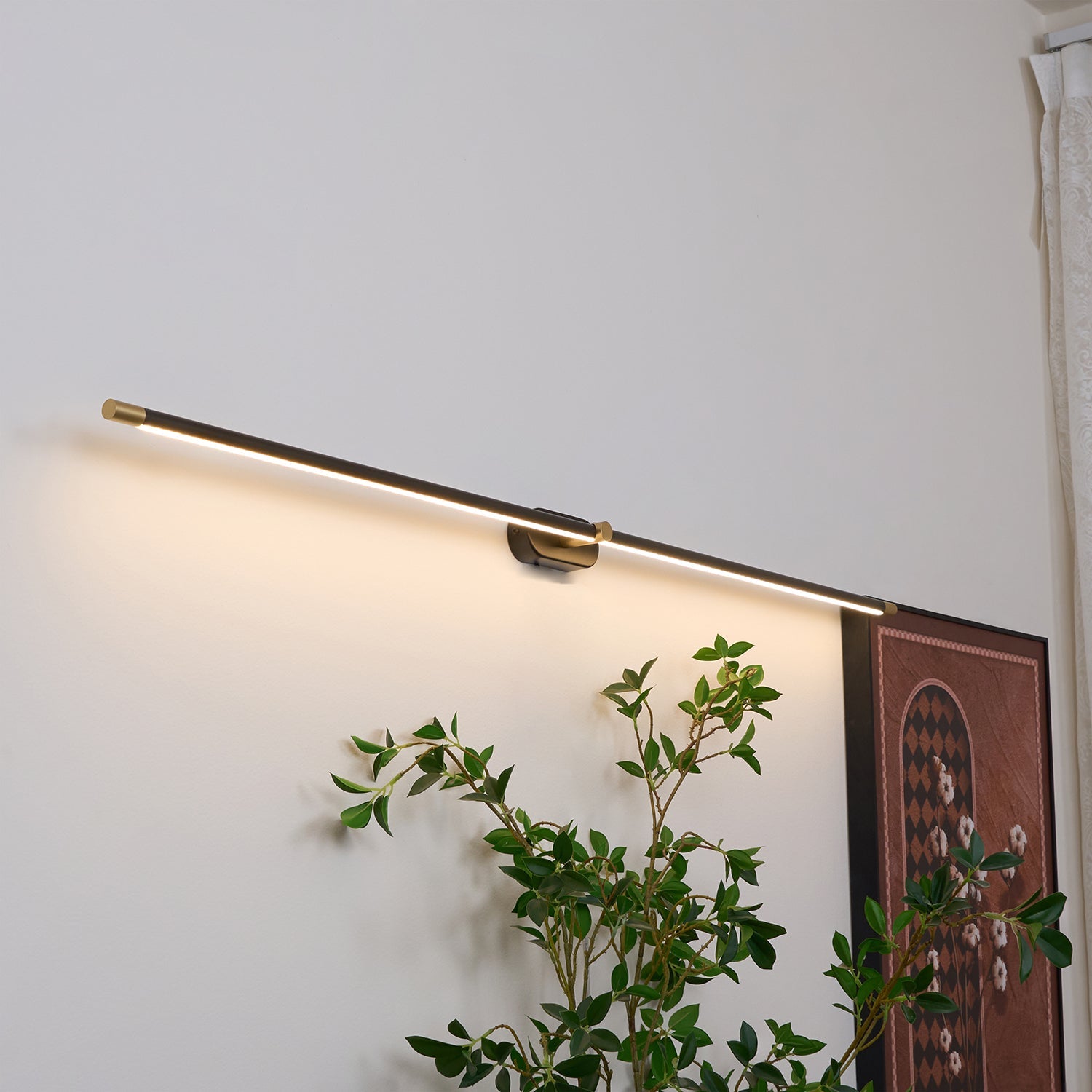 Arisha Minimalist Linear Rechargeable Wall Lamp