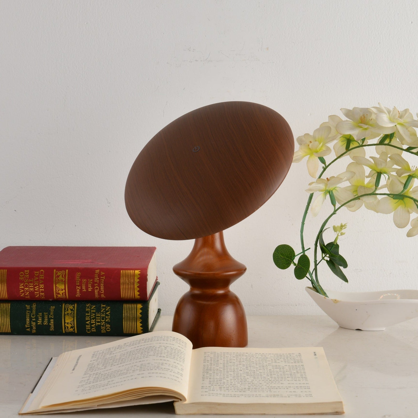 Orbis Vintage Wood Table Lamp - Letslighting