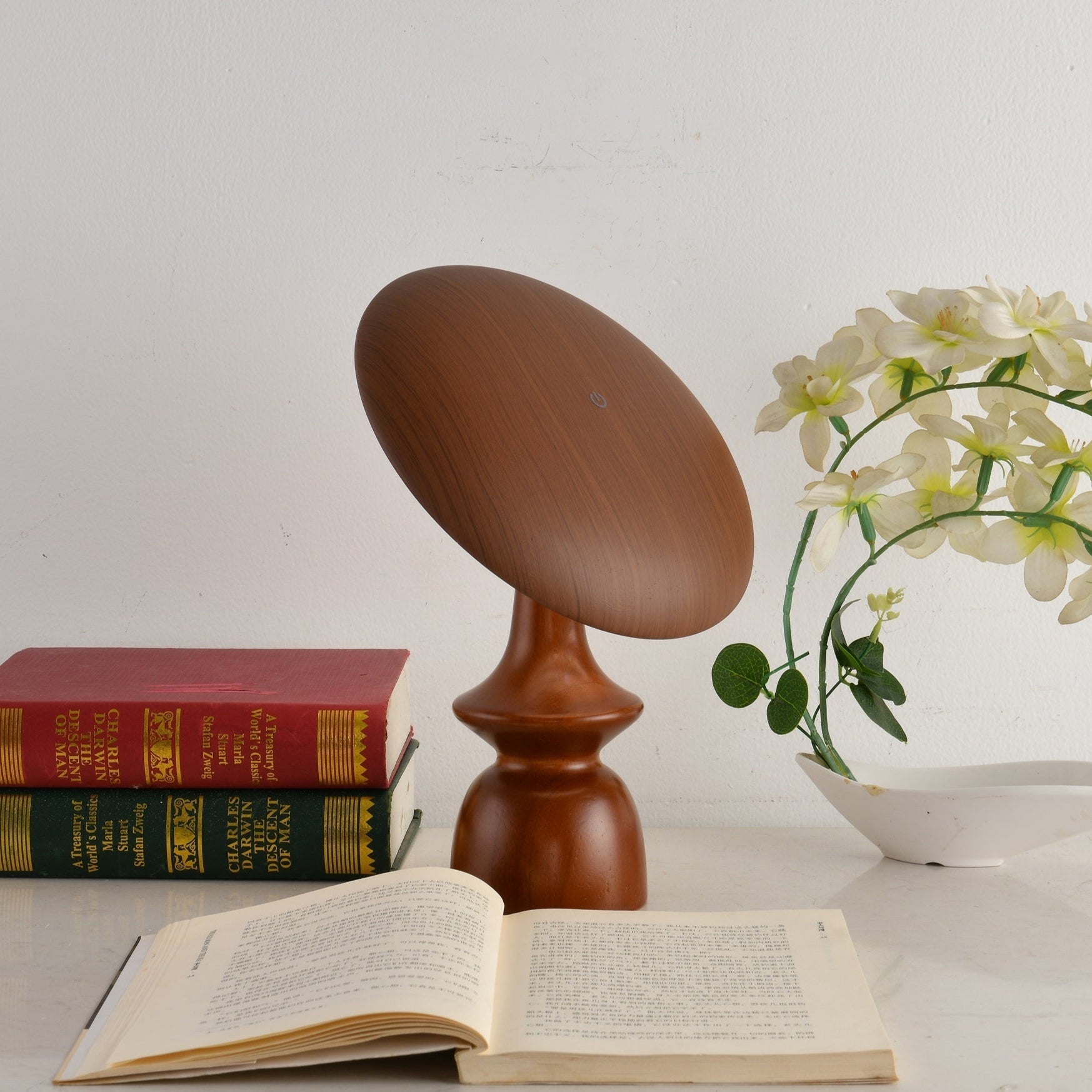 Orbis Vintage Wood Table Lamp - Letslighting