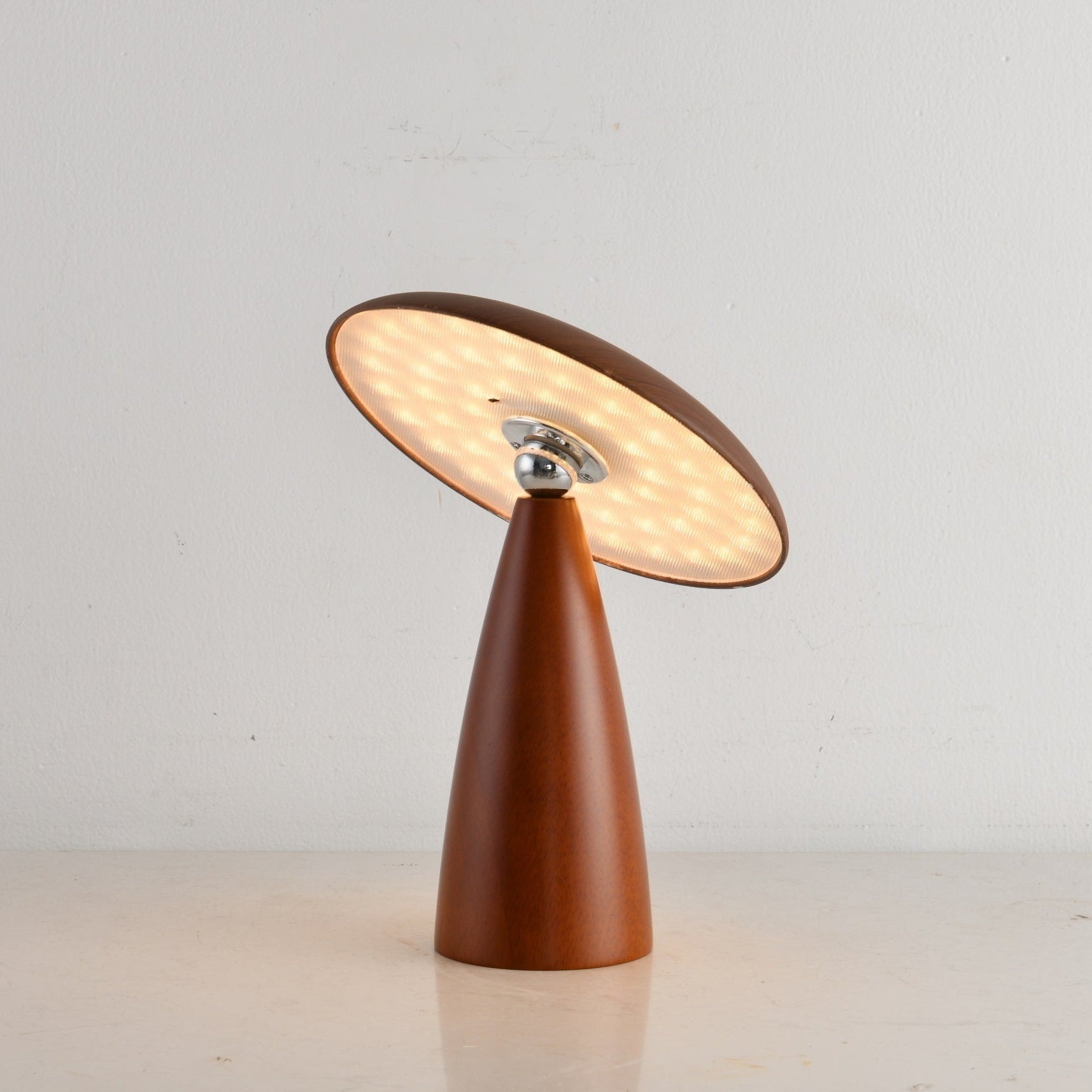 Orbis Vintage Wood Table Lamp - Letslighting