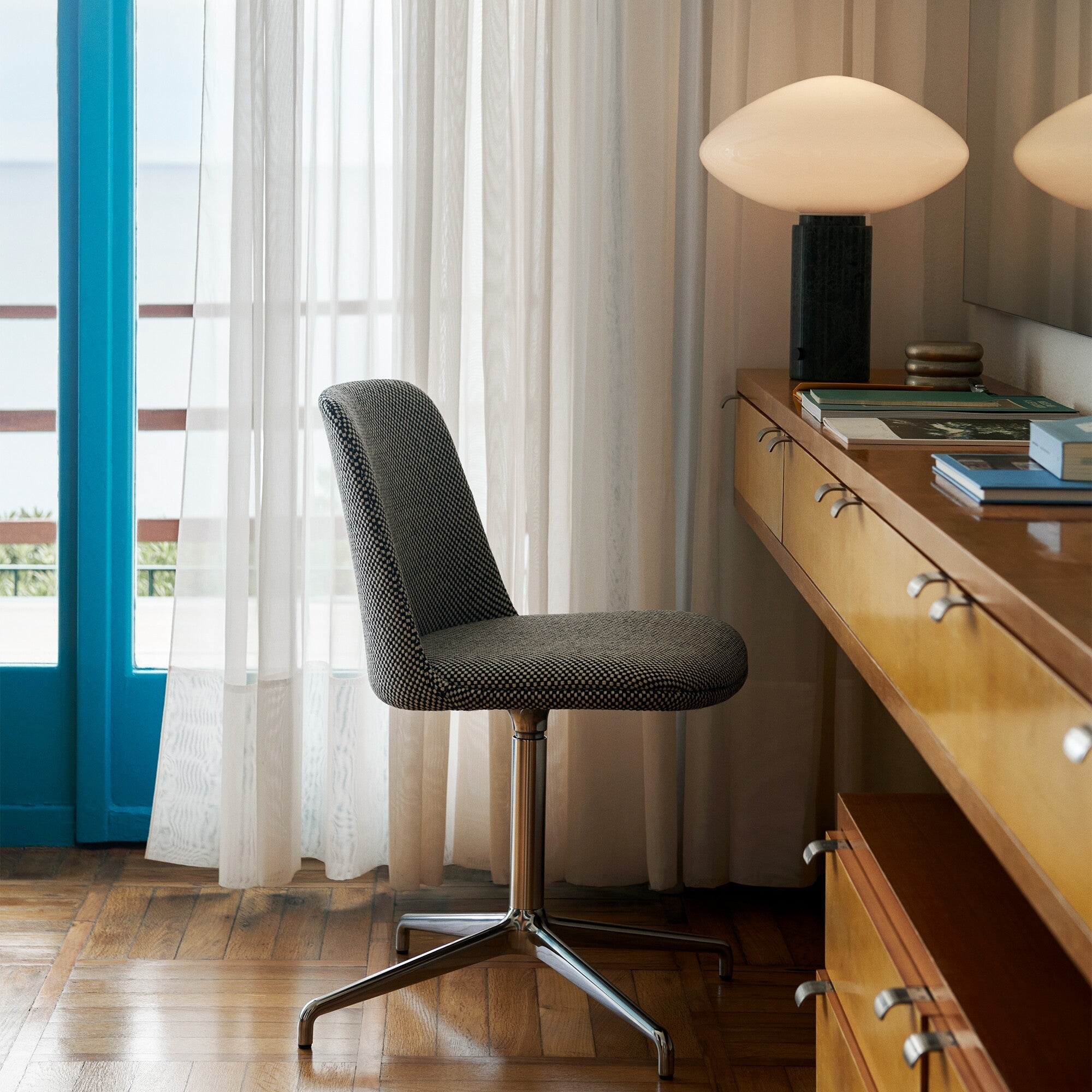 Mist Table Lamp with Glass Shade and Green Marble Base - Letslighting