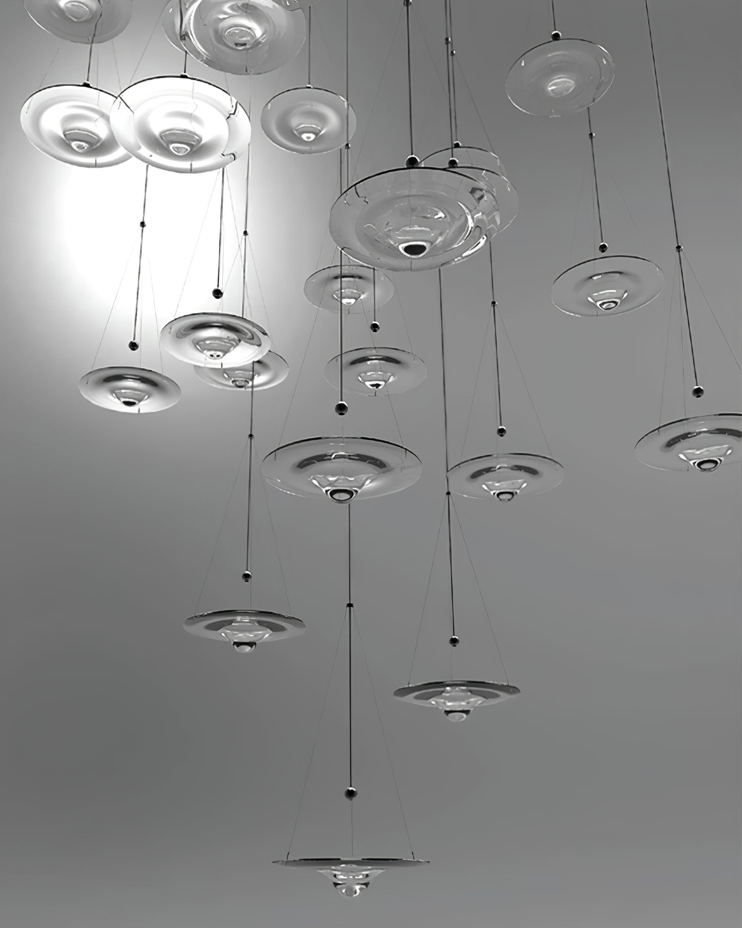 Vesperce Brass Minimalistic Pendant Light - Letslighting