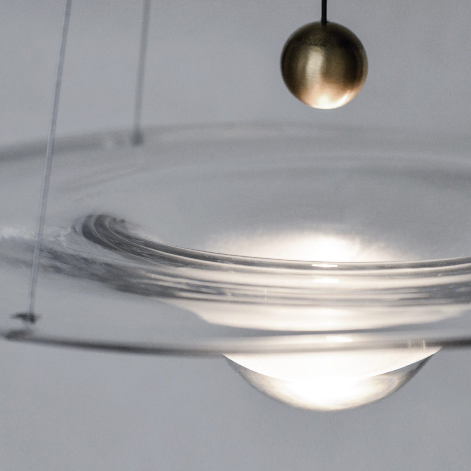 Vesperce Brass Minimalistic Pendant Light - Letslighting